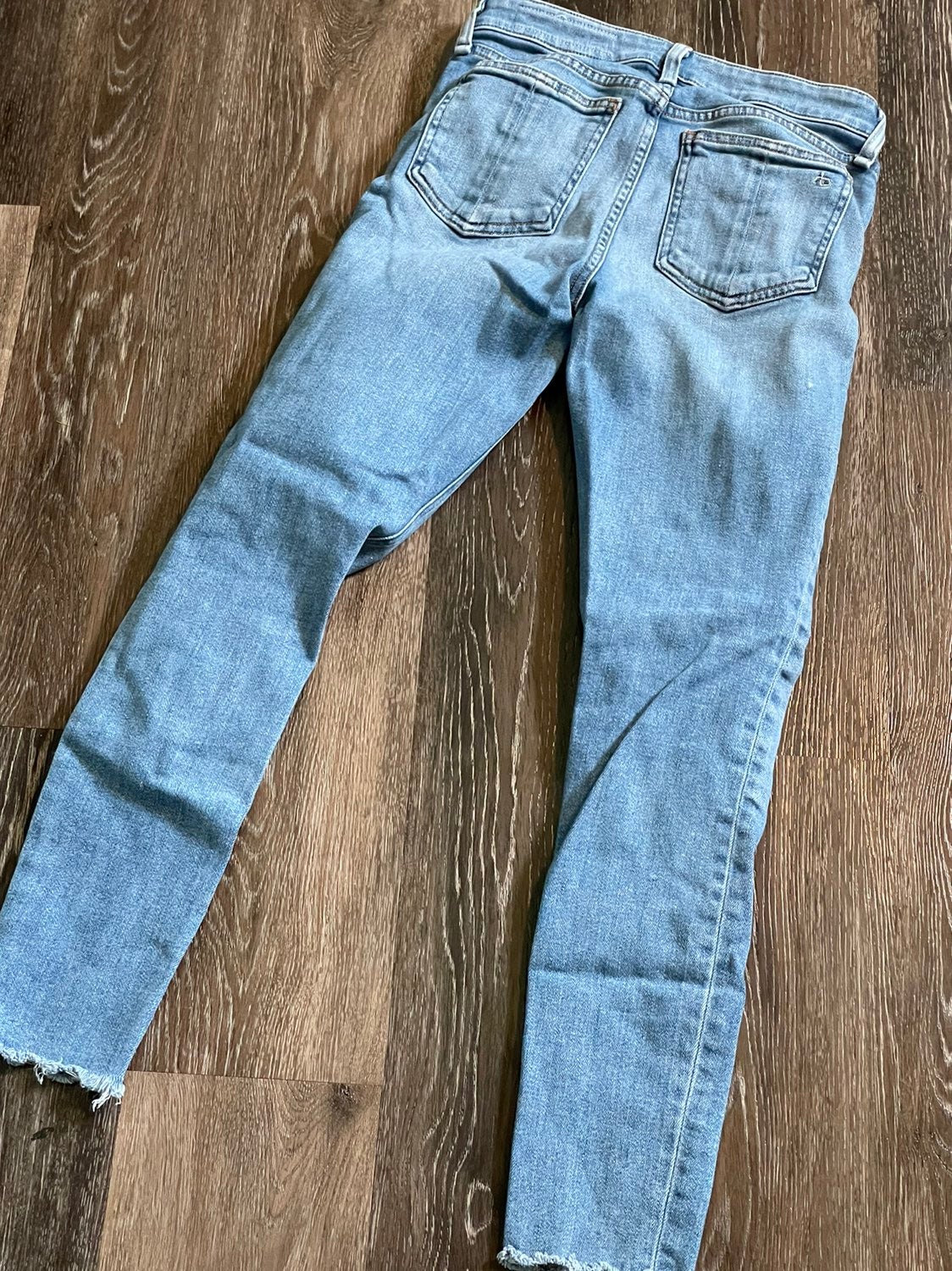 Rag & Bone size 23 crops