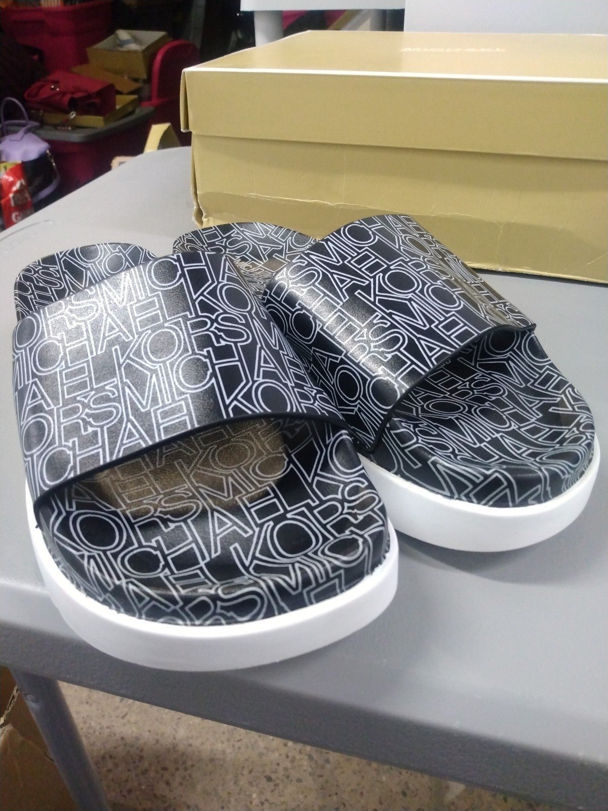 Michael Kors Black Logo Slides Size 8 New