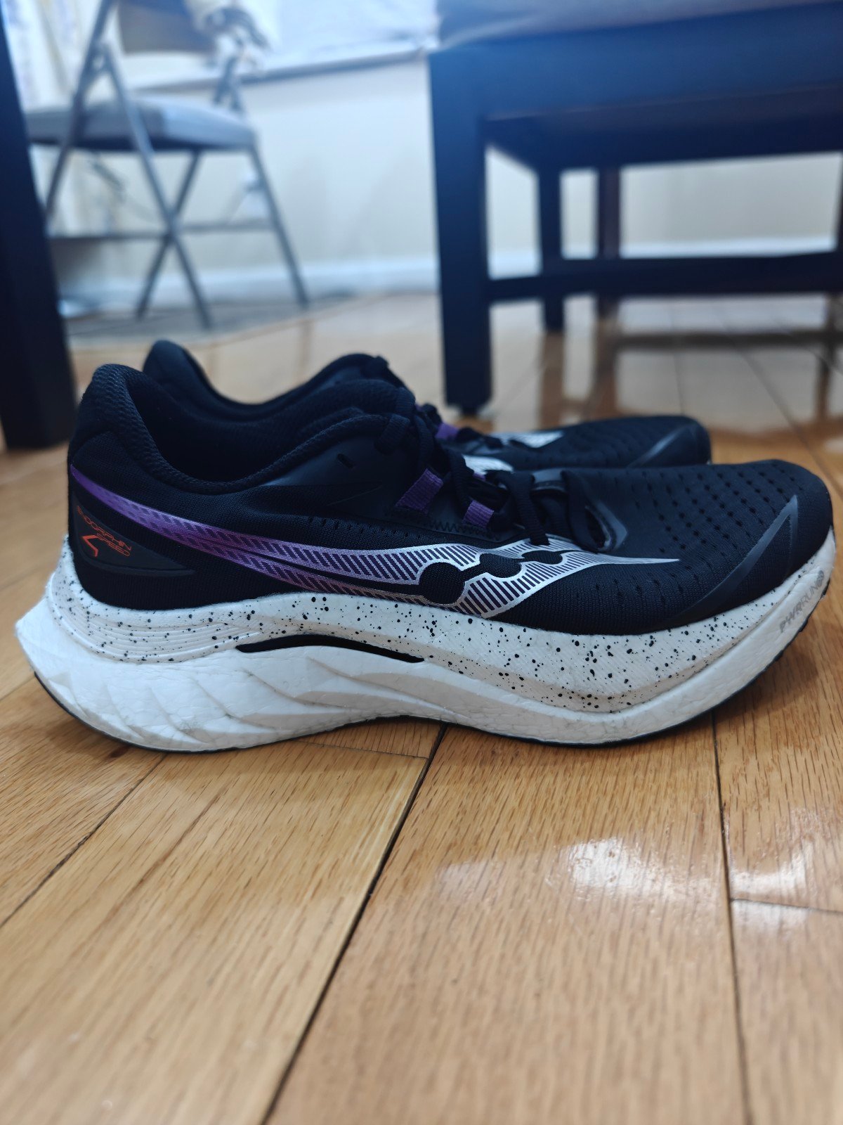 Saucony Womens Endorphin Speed 4 S10940-100 Black Running Shoes Sneakers Sz 8.5