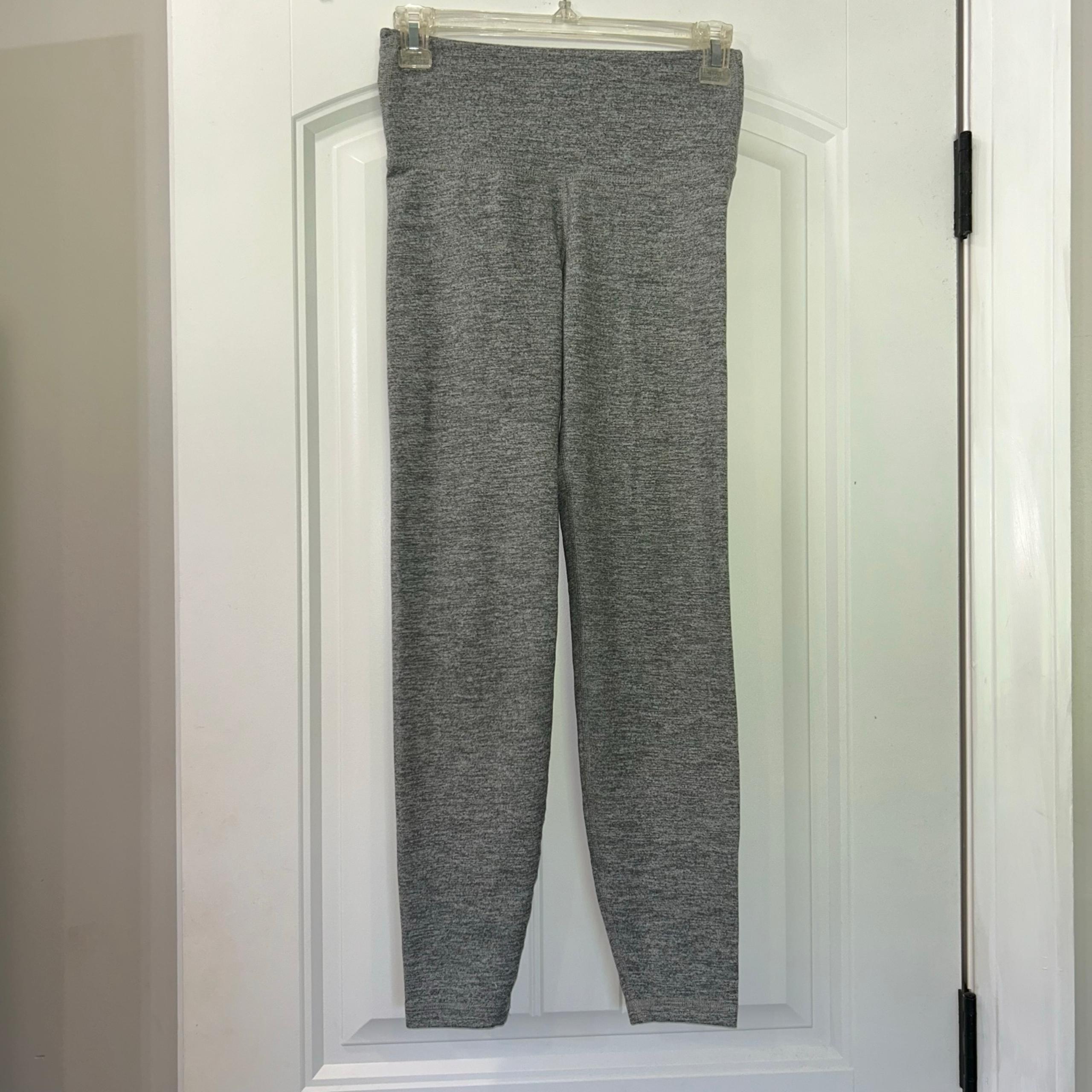 Old Navy Black/White Activewear Leggings Women’s Small