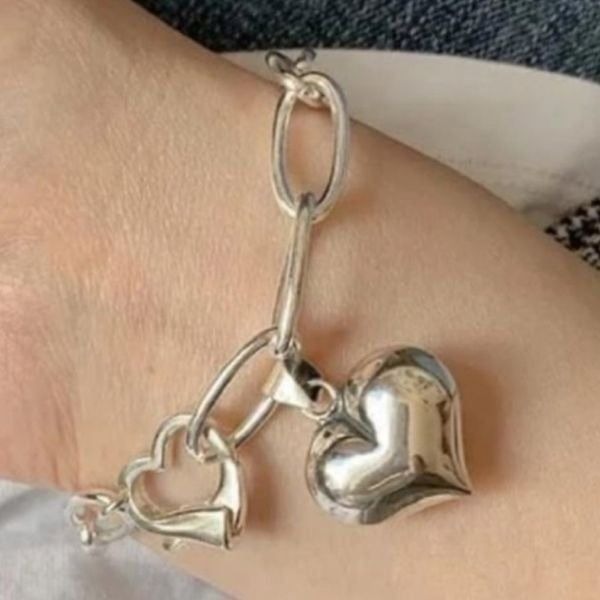 The LOVE Heart Pendant & clasp link bracelet in 925