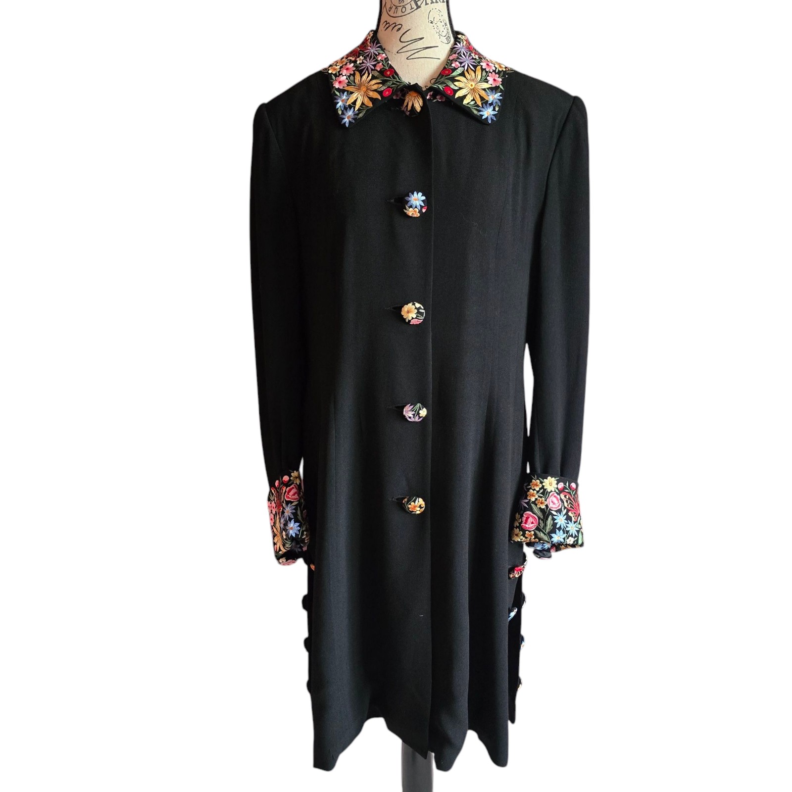 Vintage Zelda floral embroidered black art lightweight jacket dress coat. Sz 10