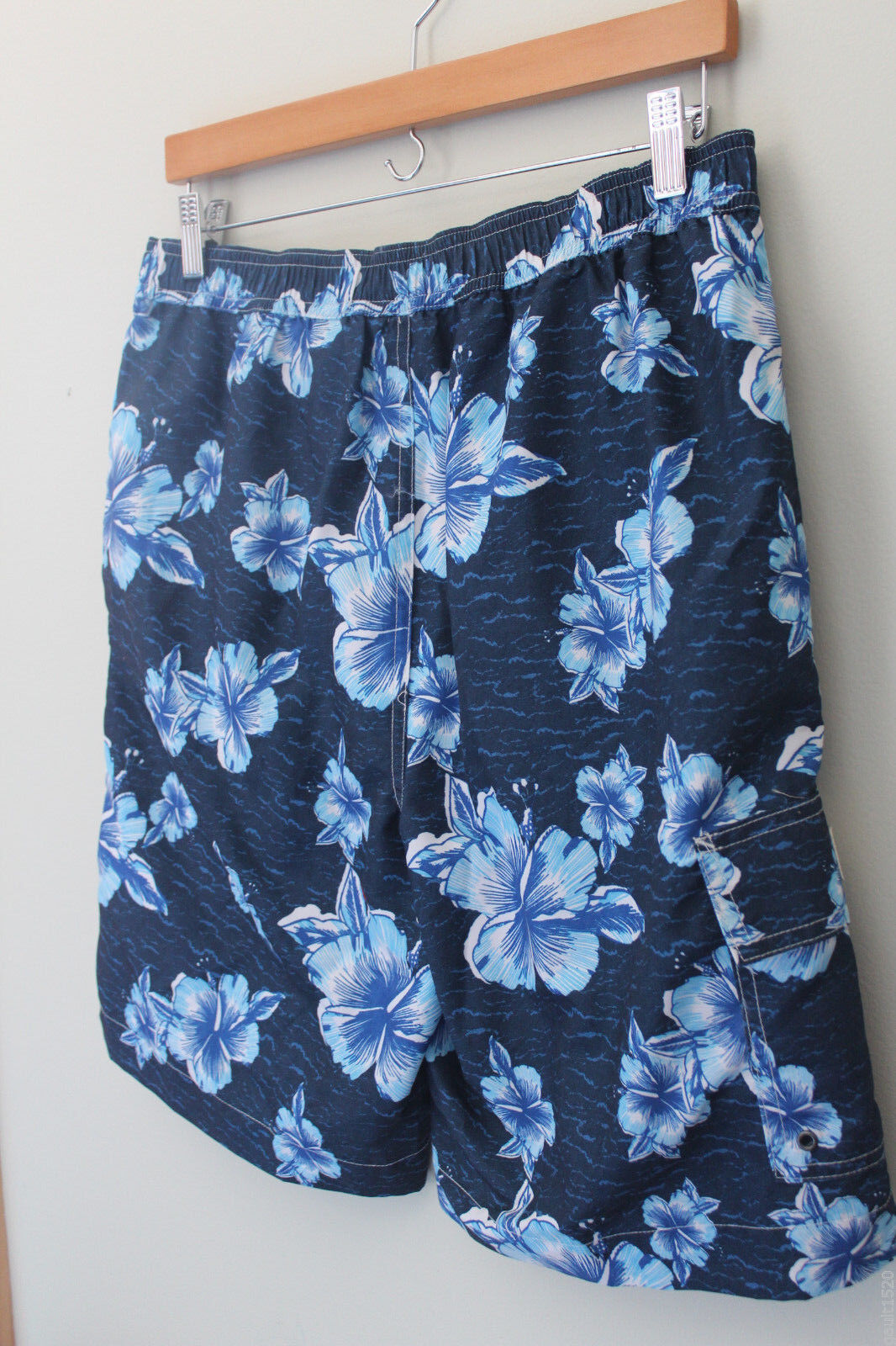 NWT CHAPS Men's Swim Shorts Surf Trunks Navy Blue Hawaiian Boardshorts M 50