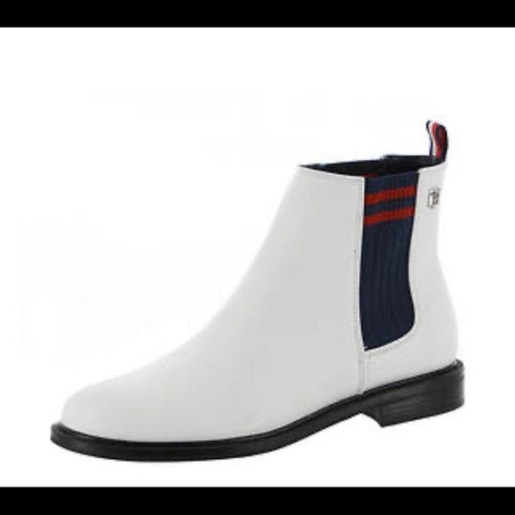 NEW Tommy Hilfiger Poe 2 White Blue Ankle Boots