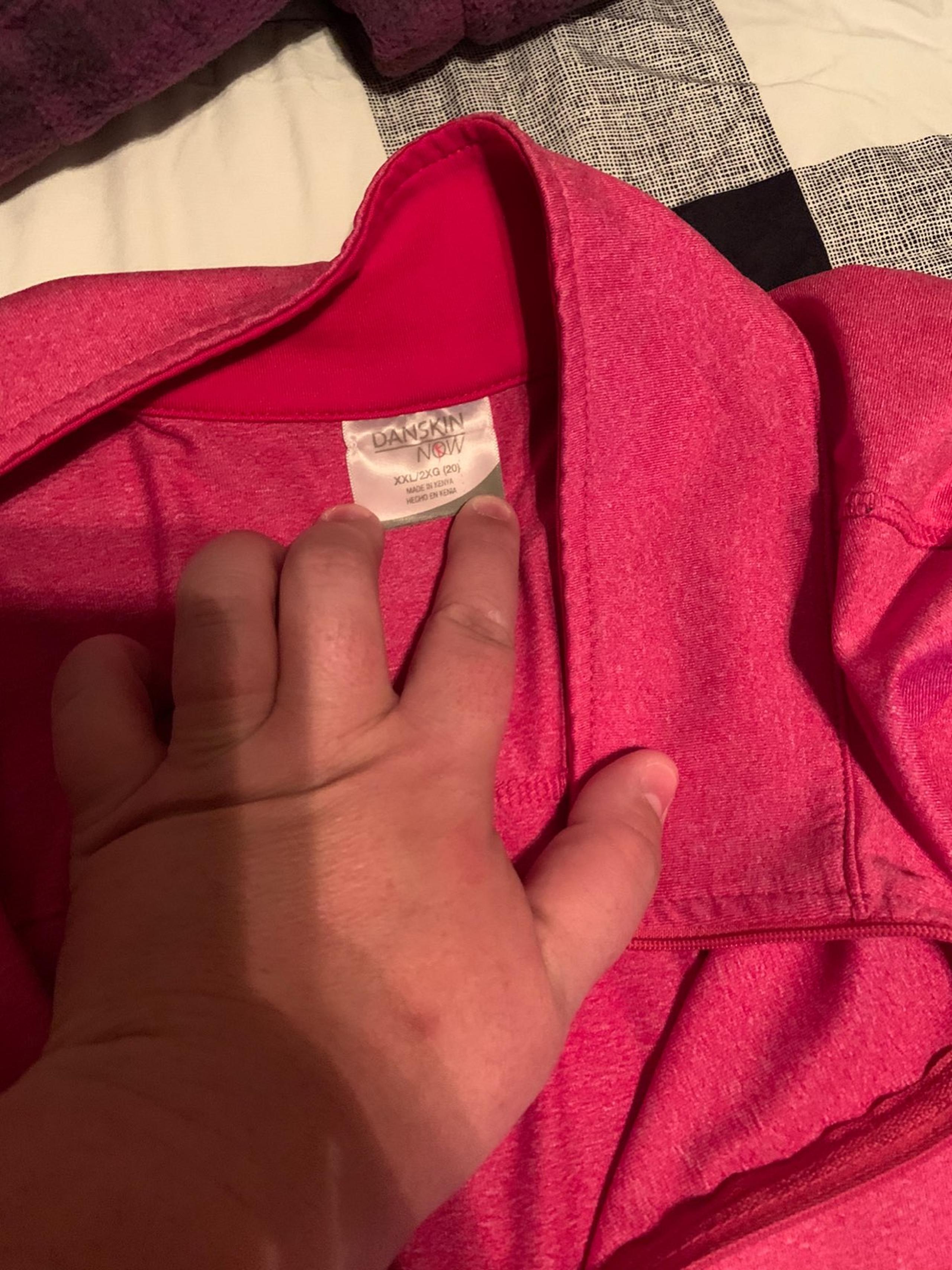 Active wear long sleeve shirt