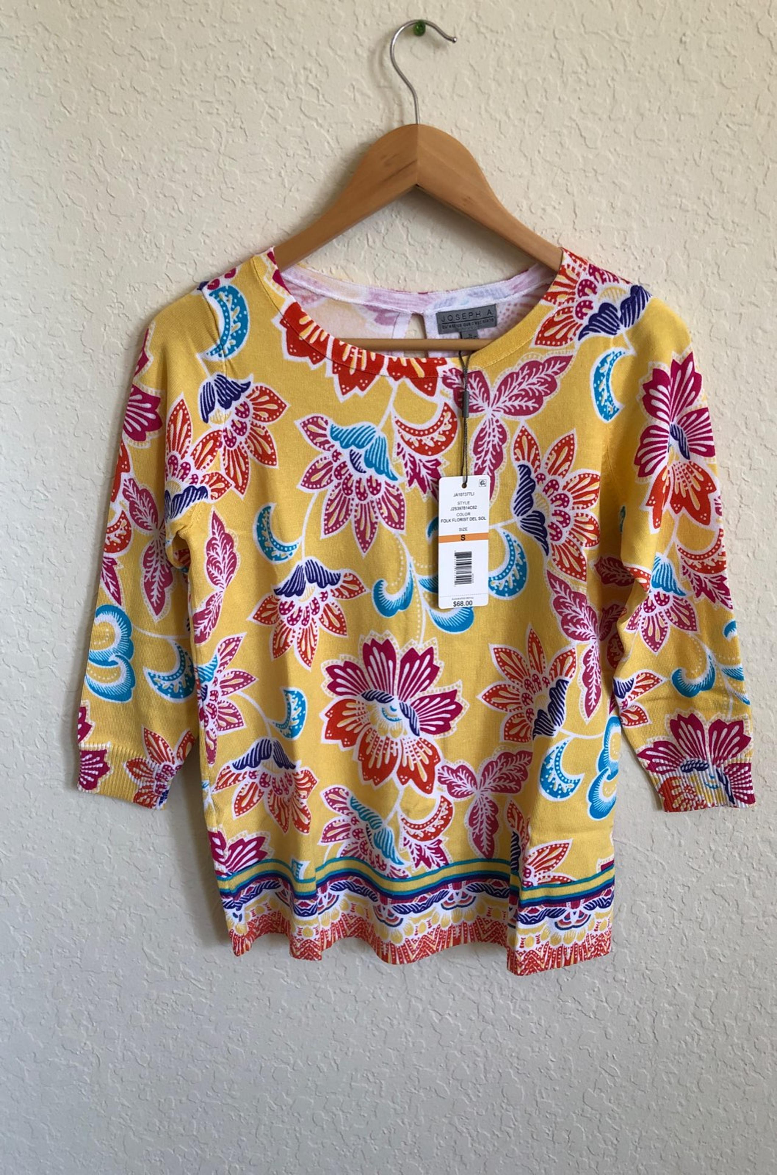 Joseph A Floral Print Border Knit Top