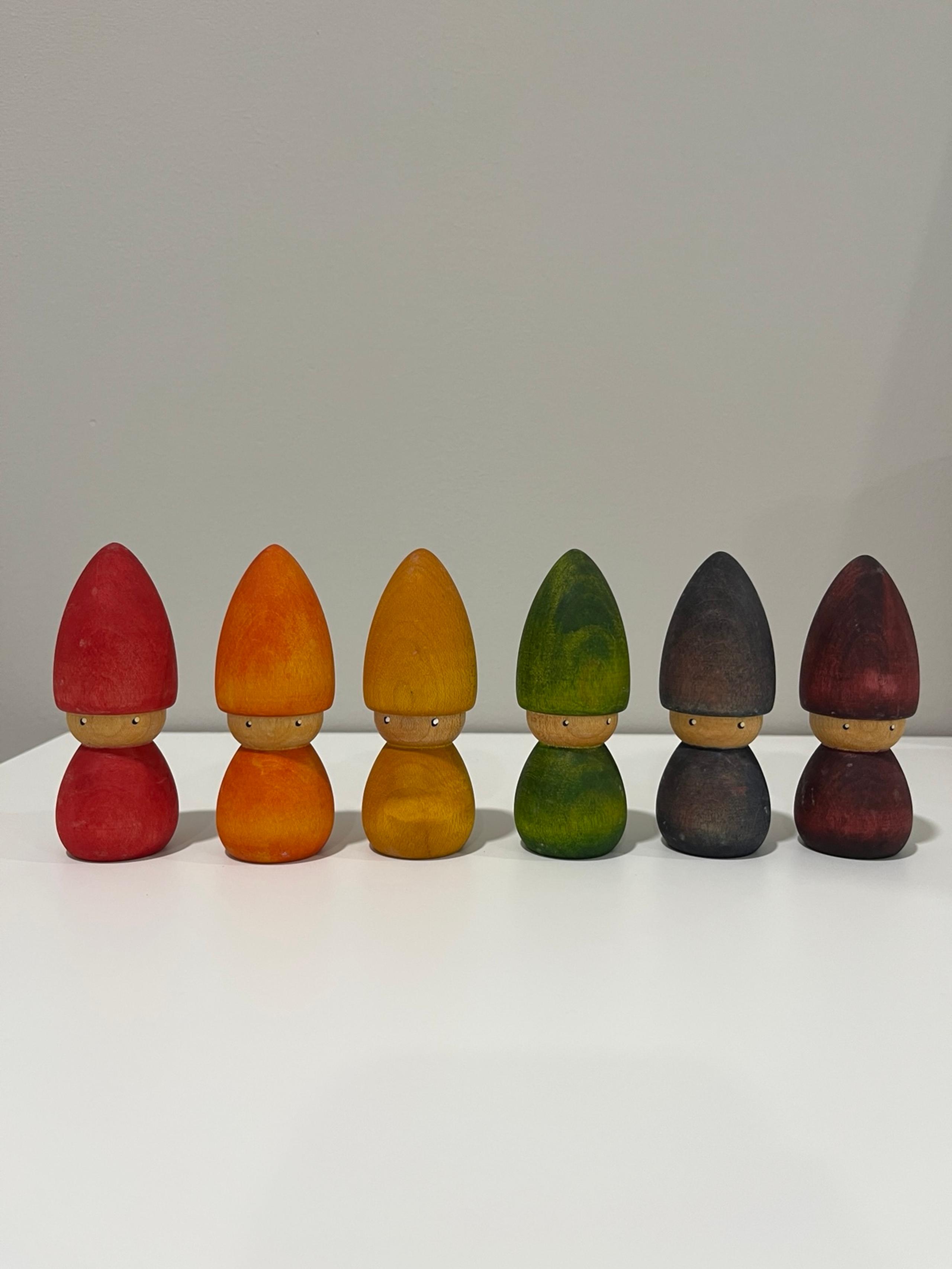 Rainbow Gnomes (Grimms Style)