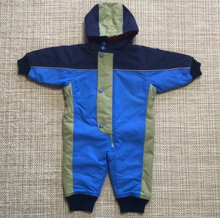 Hanna Andersson Snowsuit (size 70)