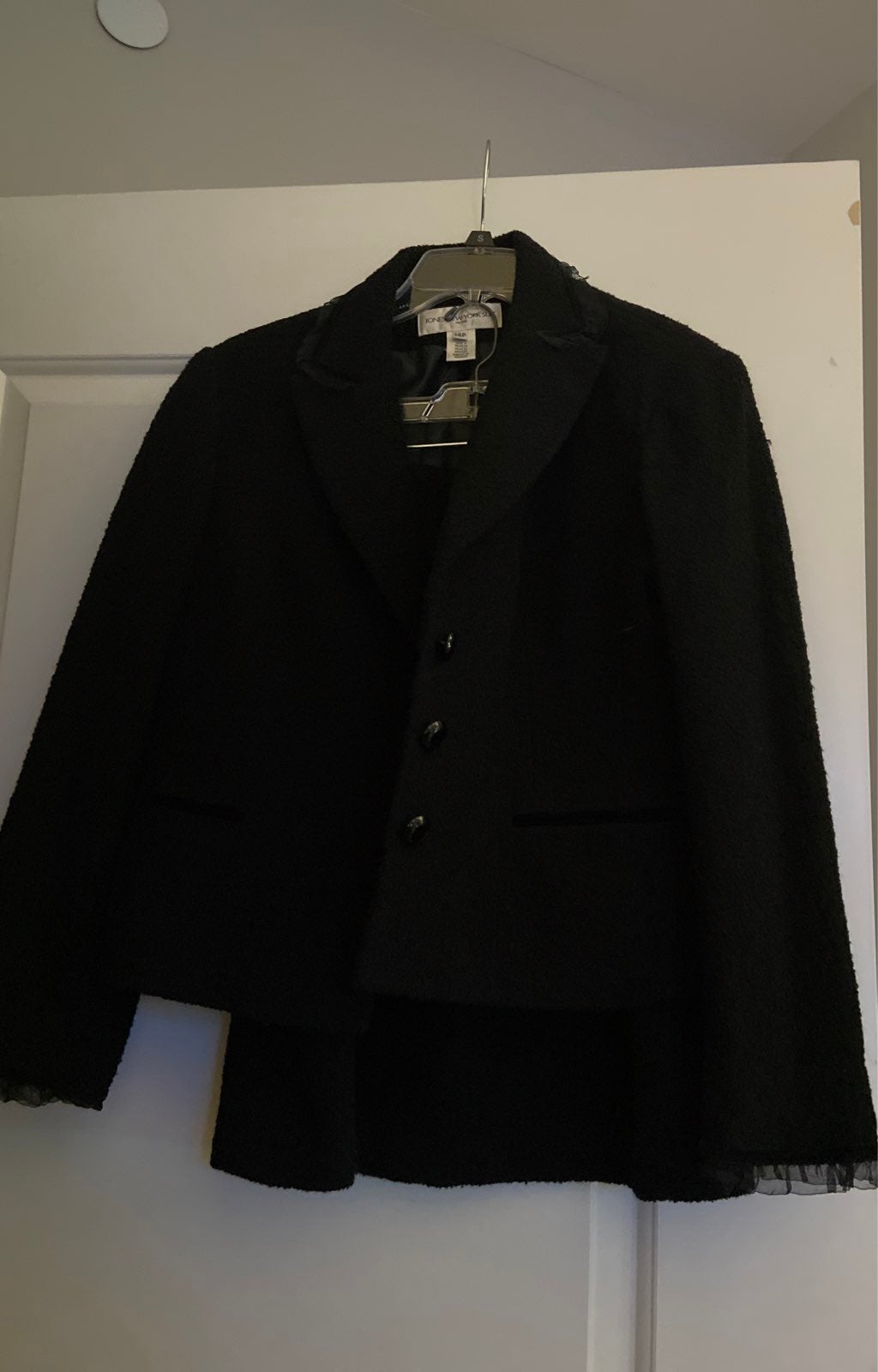 JONES NEW YORK SKIRT SUIT BLACK PETITE S