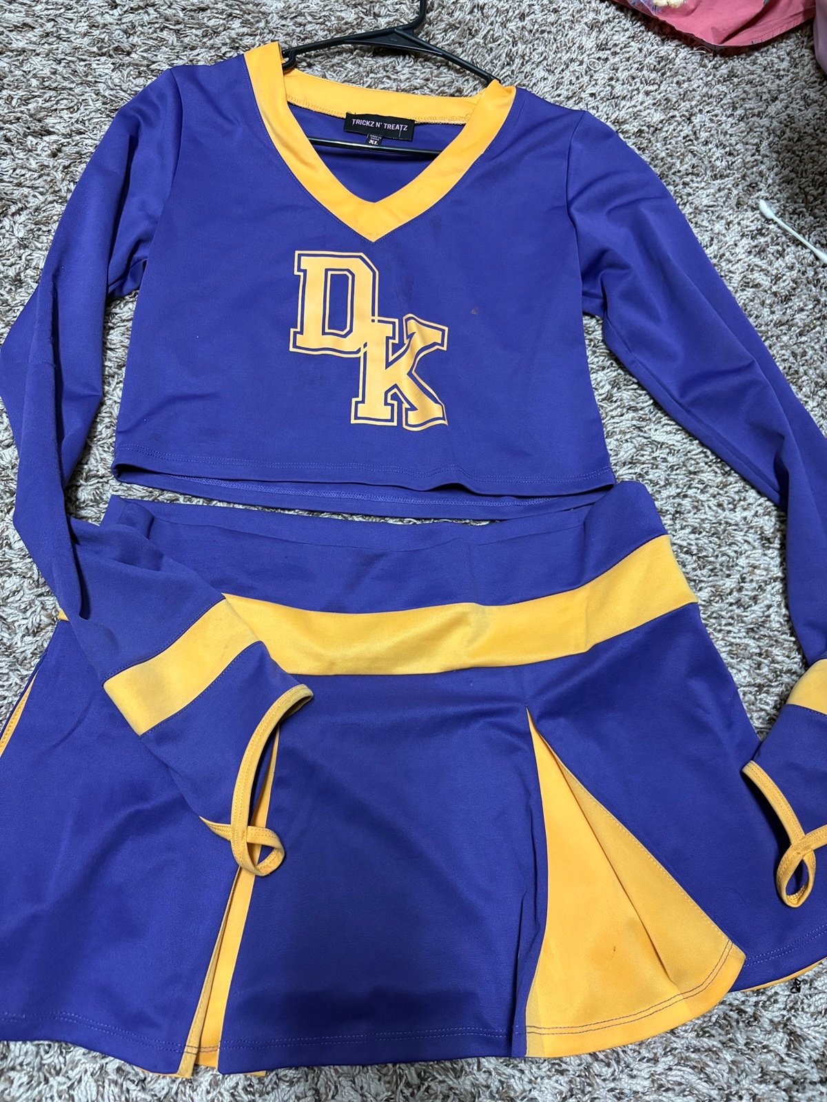 Jenifer’s body costume xl