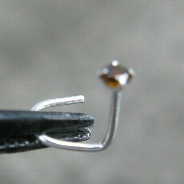2.1mm 100% REAL NATURAL RED DIAMOND NOSE SCREW, w/CERTIFICATE OF AUTHENTICITY
