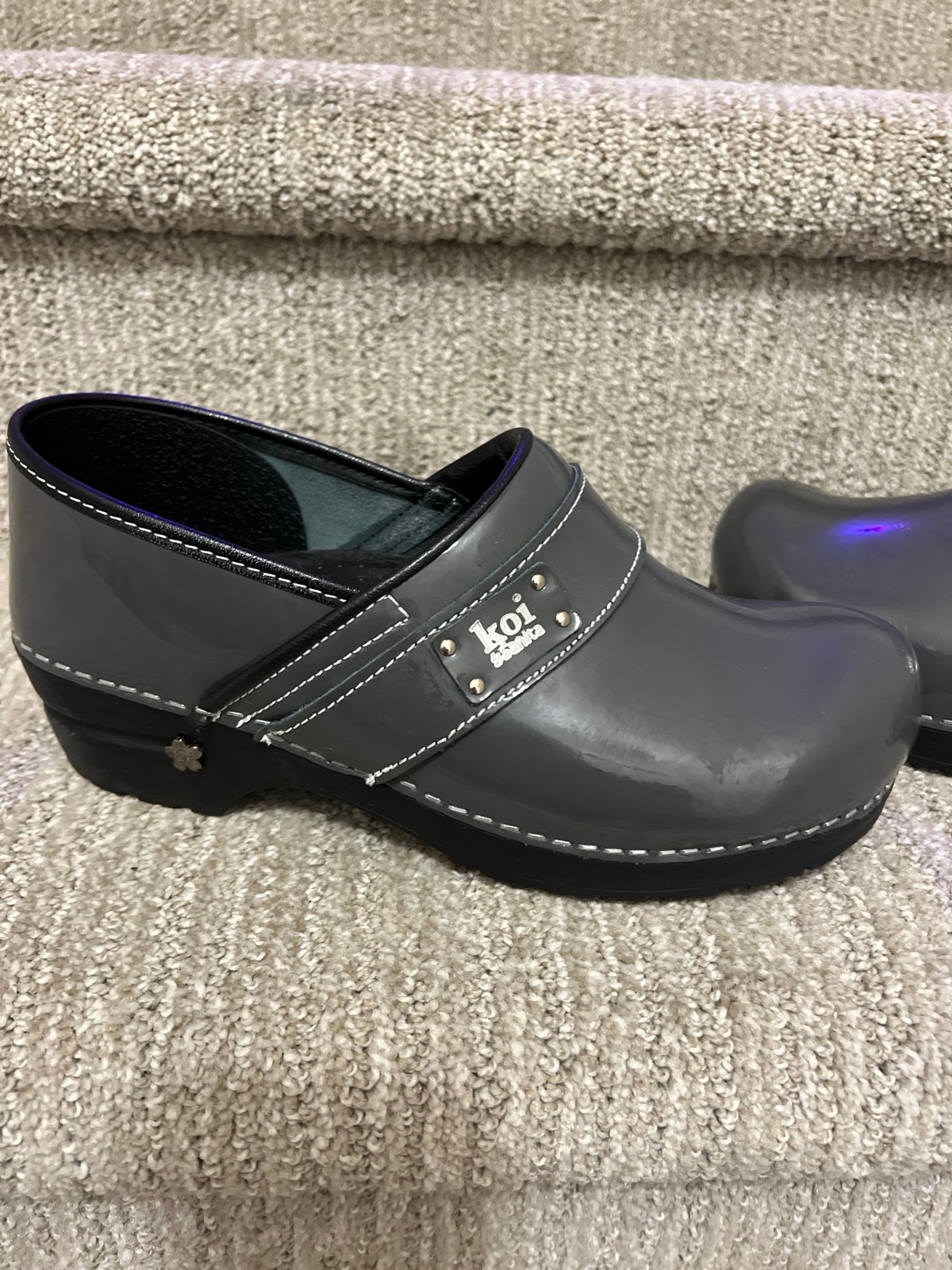 Koi clogs.