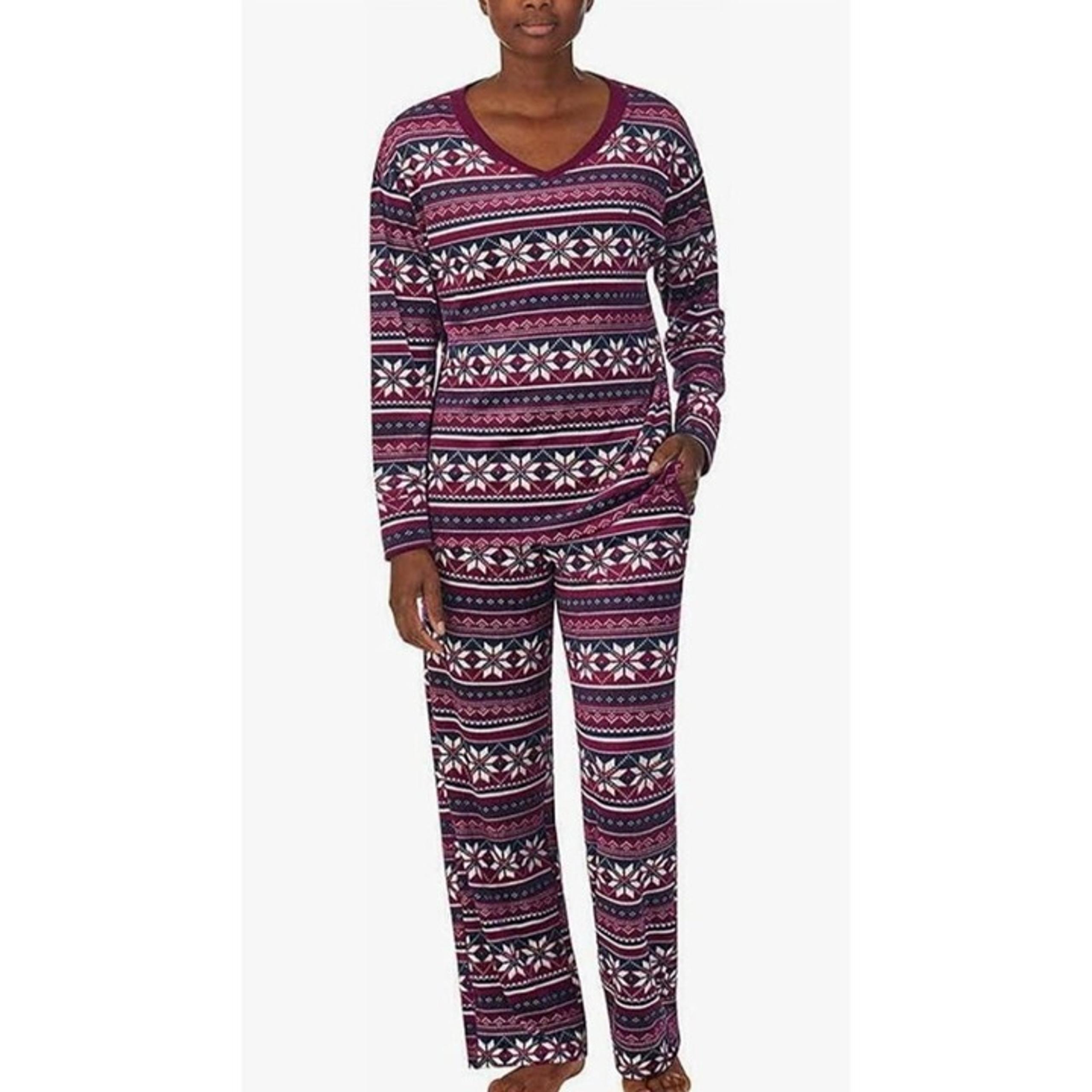NAUTICA Womens 2 Piece Fleece Pajama Set Size XS Winter Snowflakes Christmas NEW