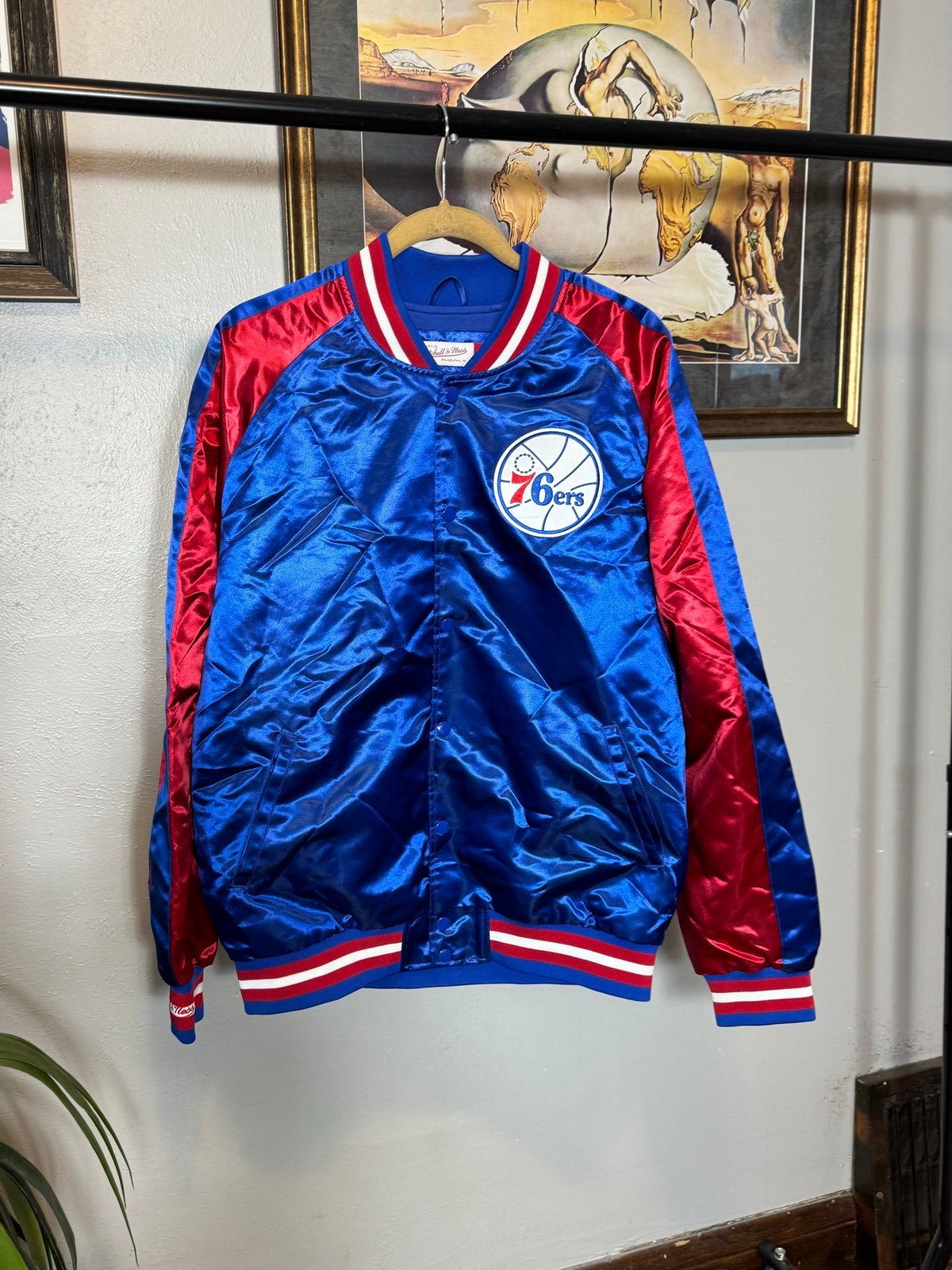 Mitchell & Ness NBA Philadelphia 76ers Retro Satin Bomber Jacket