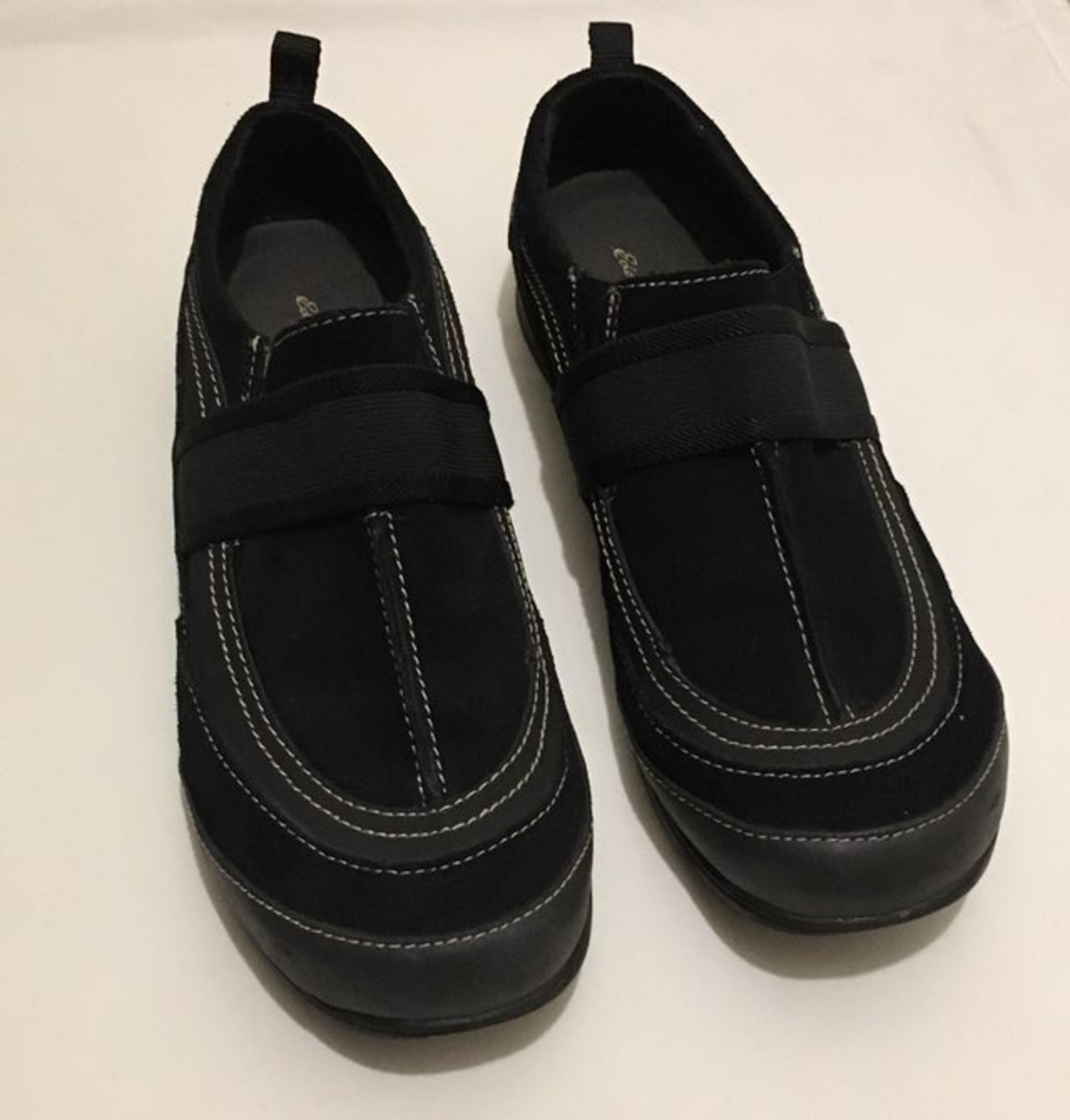 Eddie Bauer Slip On Size 9.5 Shoes