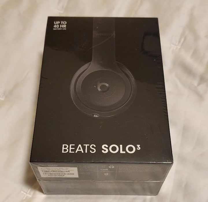 Beats Solo 3 - Wireless Bluetooth On-Ear Headphones,Compatible, Up to 50 Hours