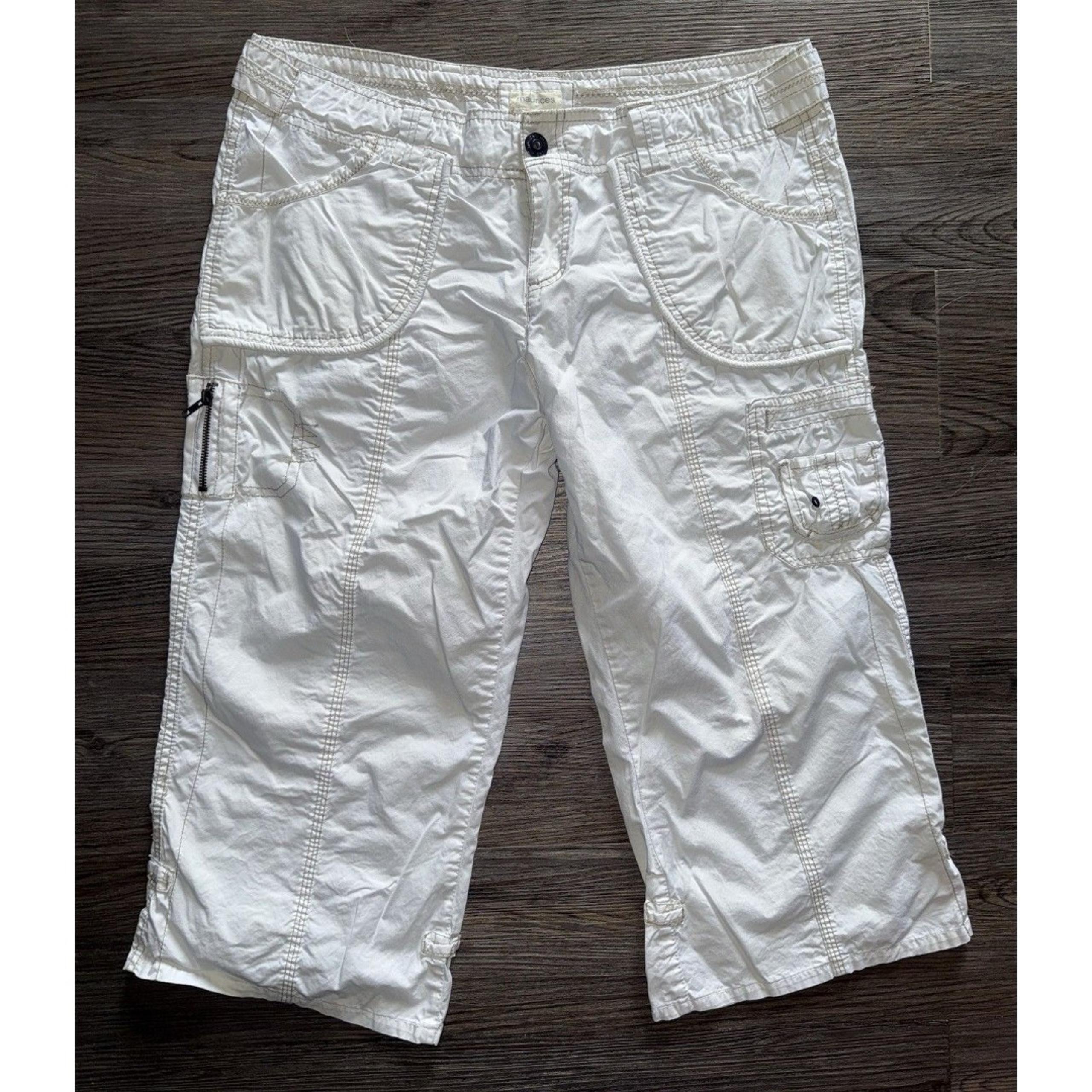 Maurices Women's Cargo Capri Pants White Size 13/14 Flat Front Cotton Casual