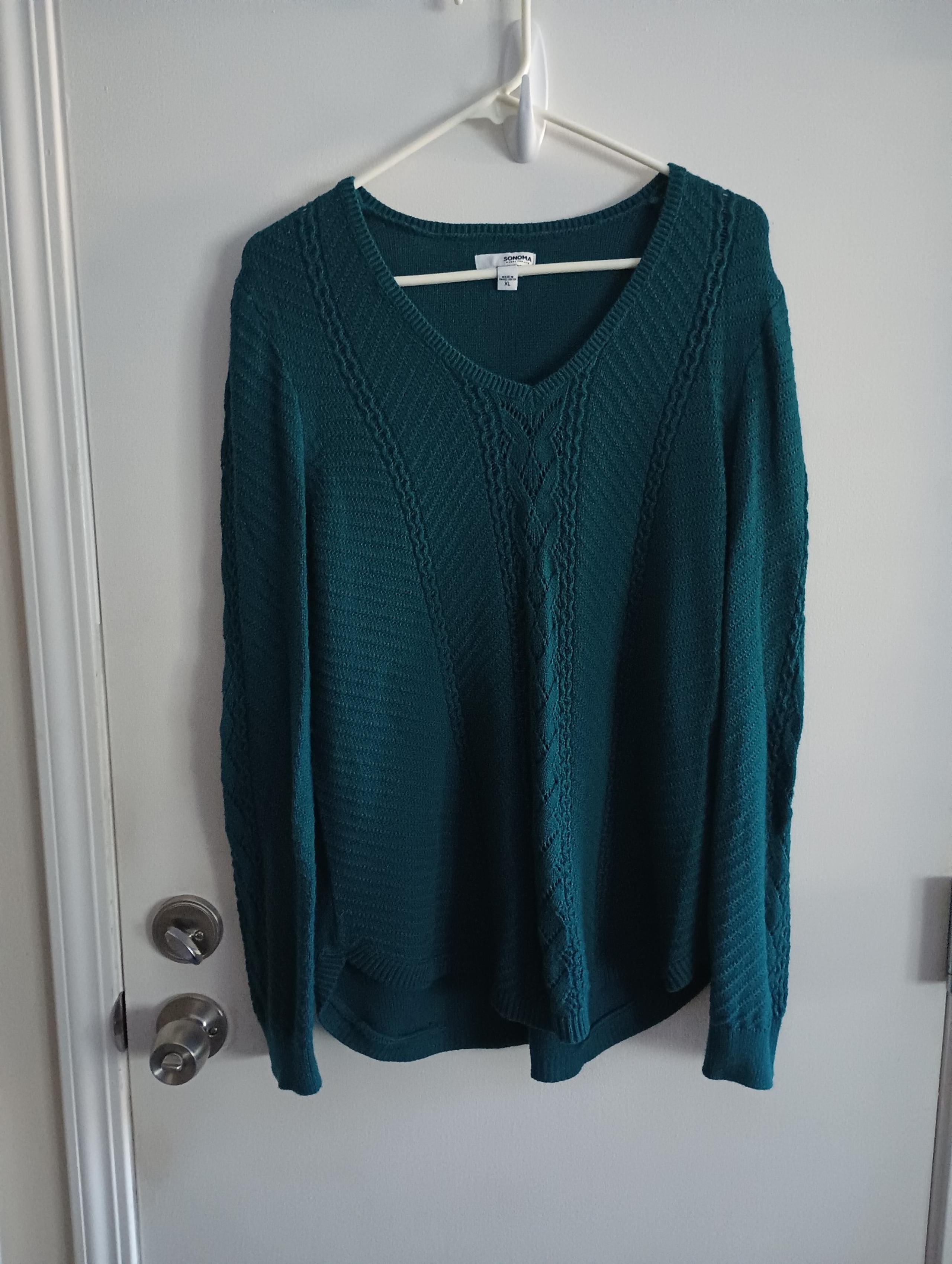 Women's Sonoma v-neck extra large turquoise sweater