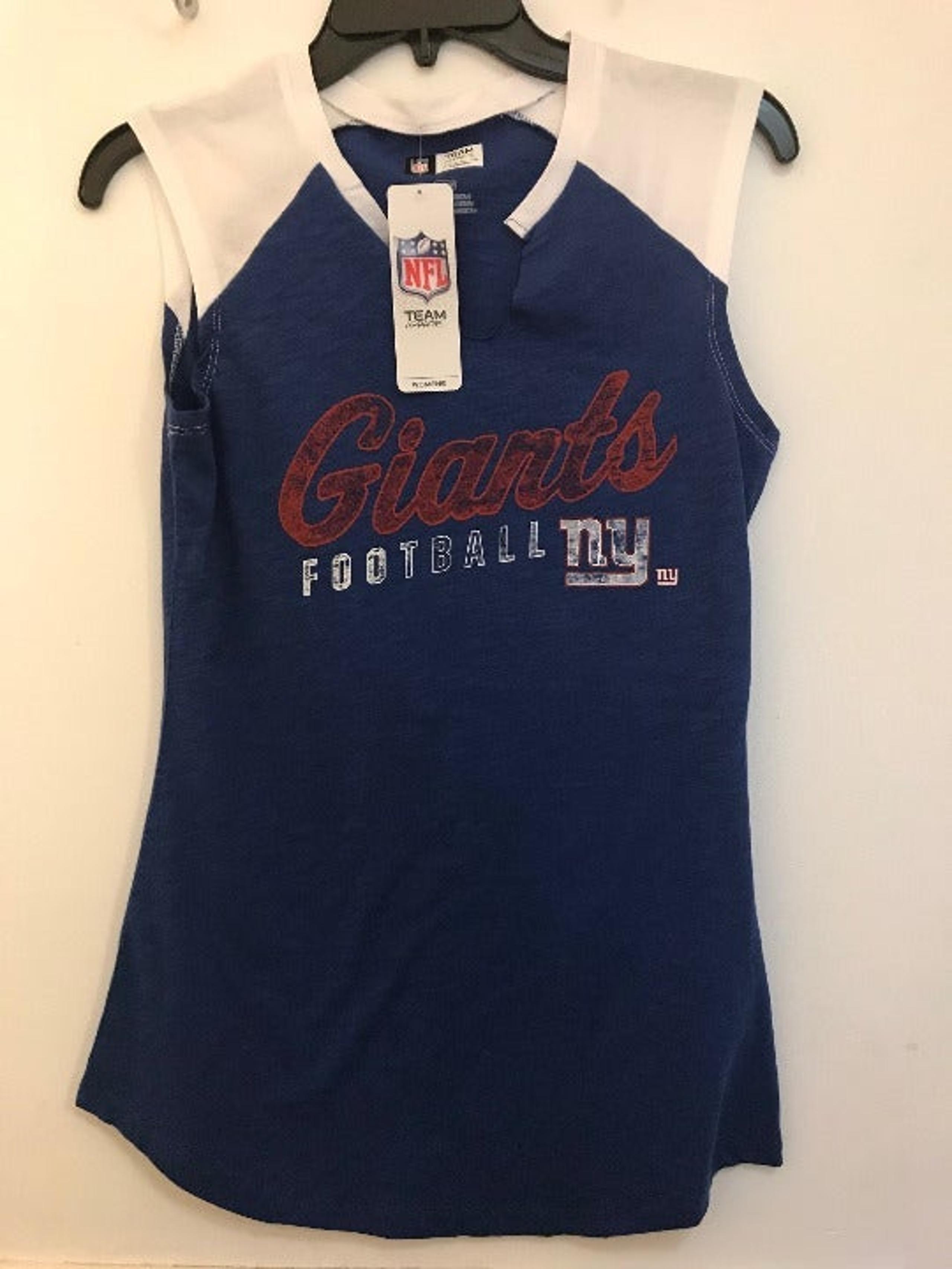 NY Giants Blue Sleeveless V Neck Medium