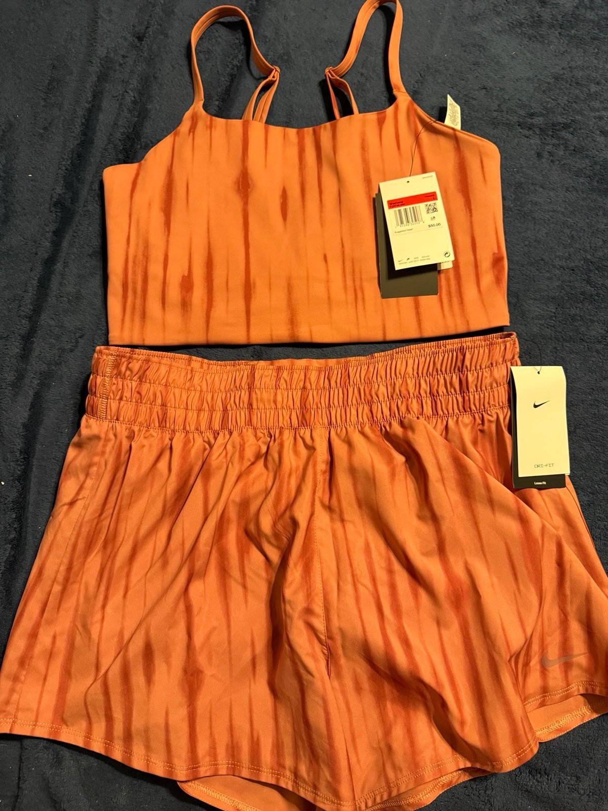 Nike Women’s Bra and Shorts NEW Size Large 2 Pieces New Women’s Athletic