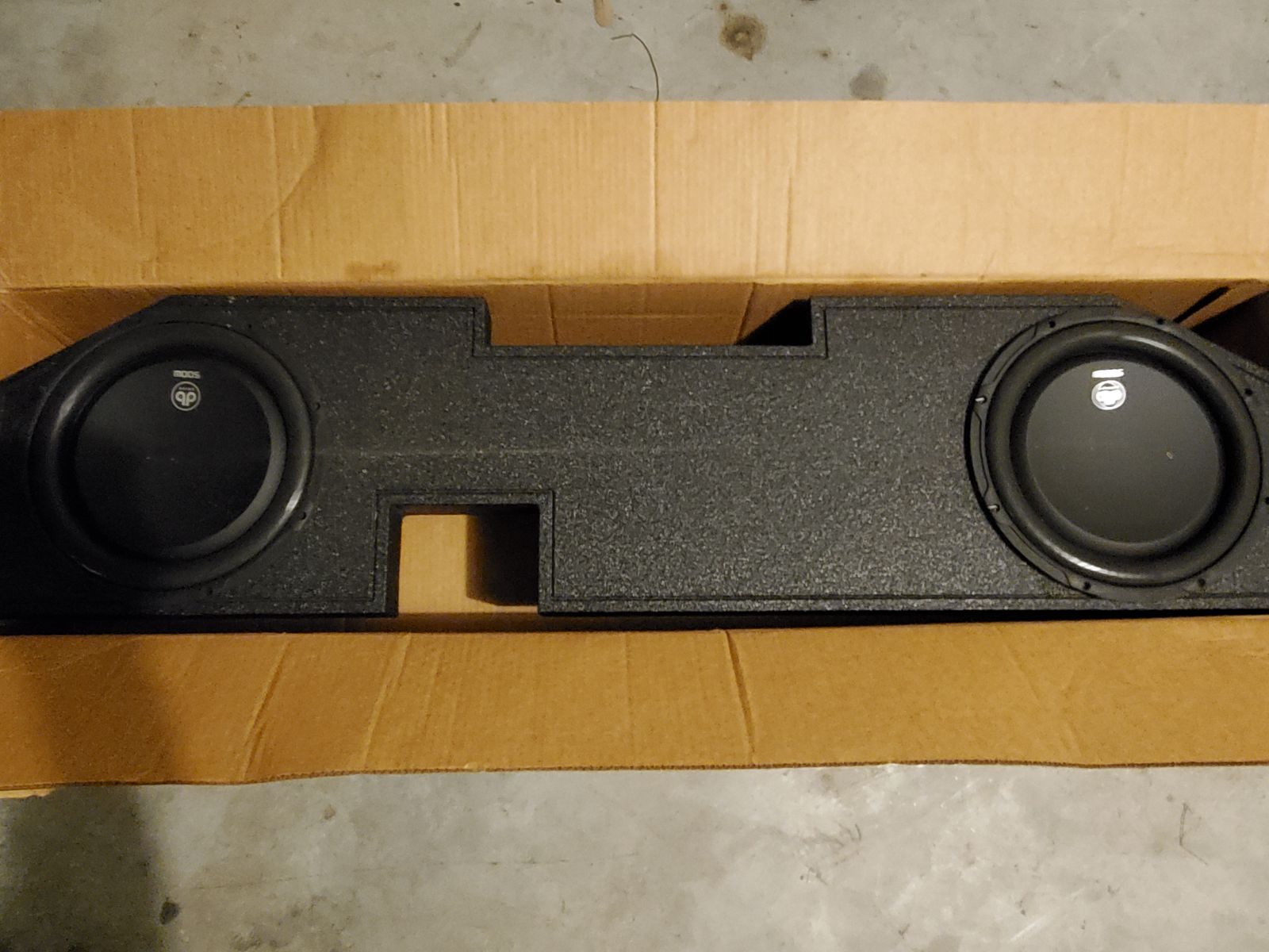 Sony Xplode 4-3-2 Amp + 500 watt db subs