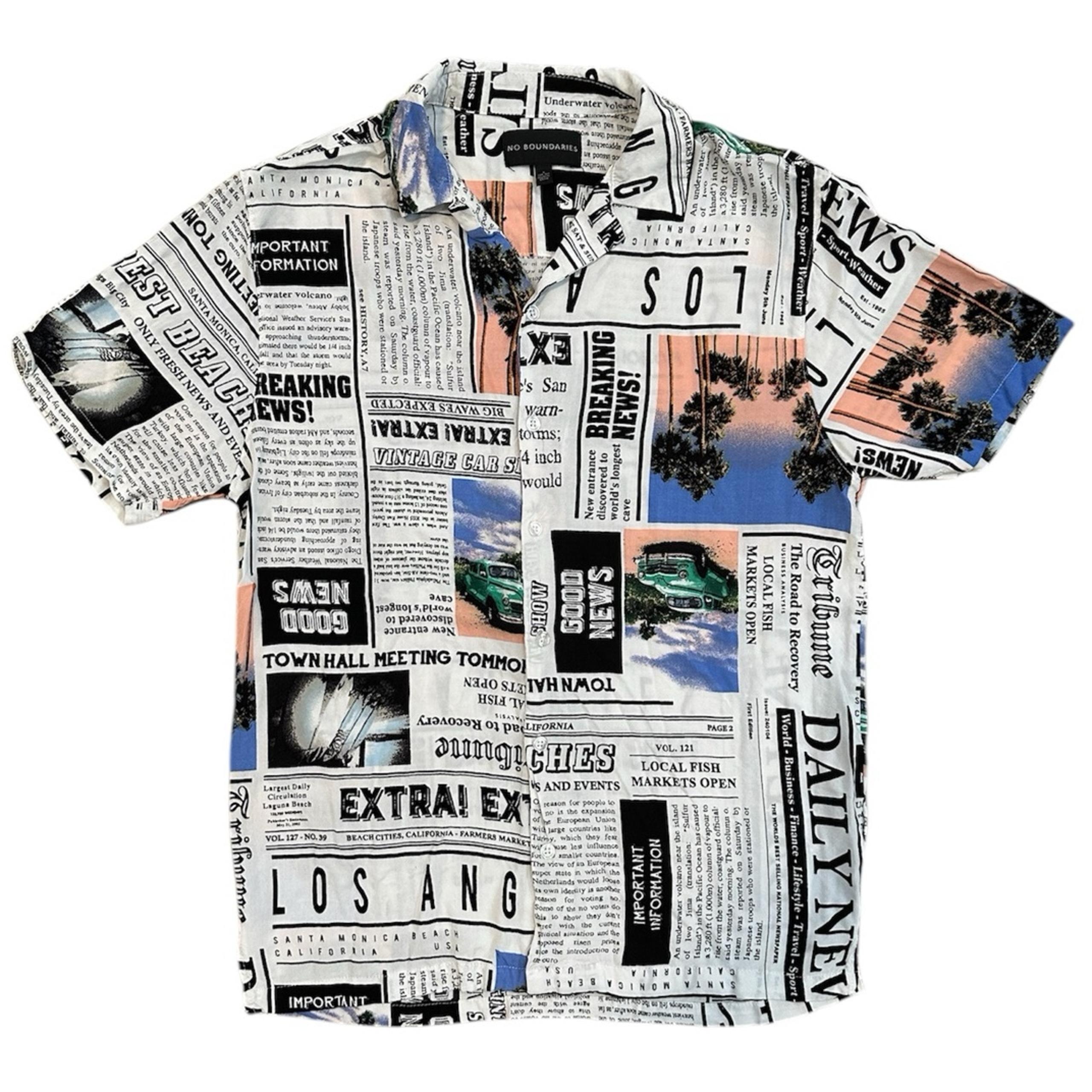 No Boundaries Men's Button Up Shirt Los Angeles News Paper Size Small S