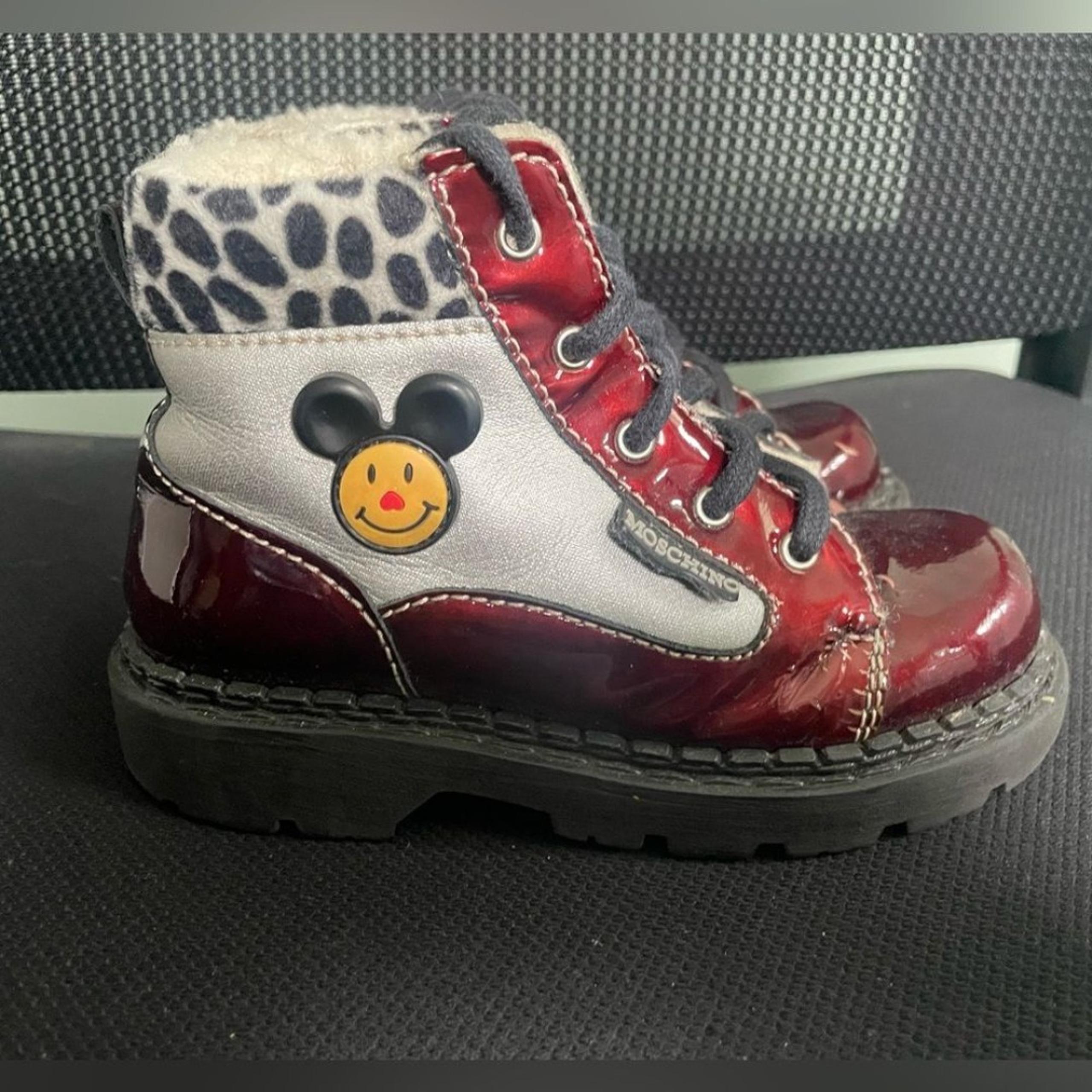 Girls Toddler Kids Moschino Smiley Face Red Black Lace Up Hight Boots Sz 10