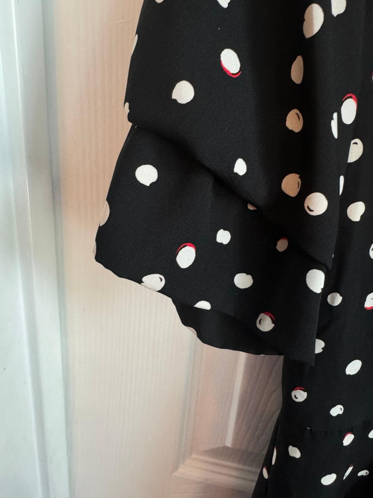 item photo #4
