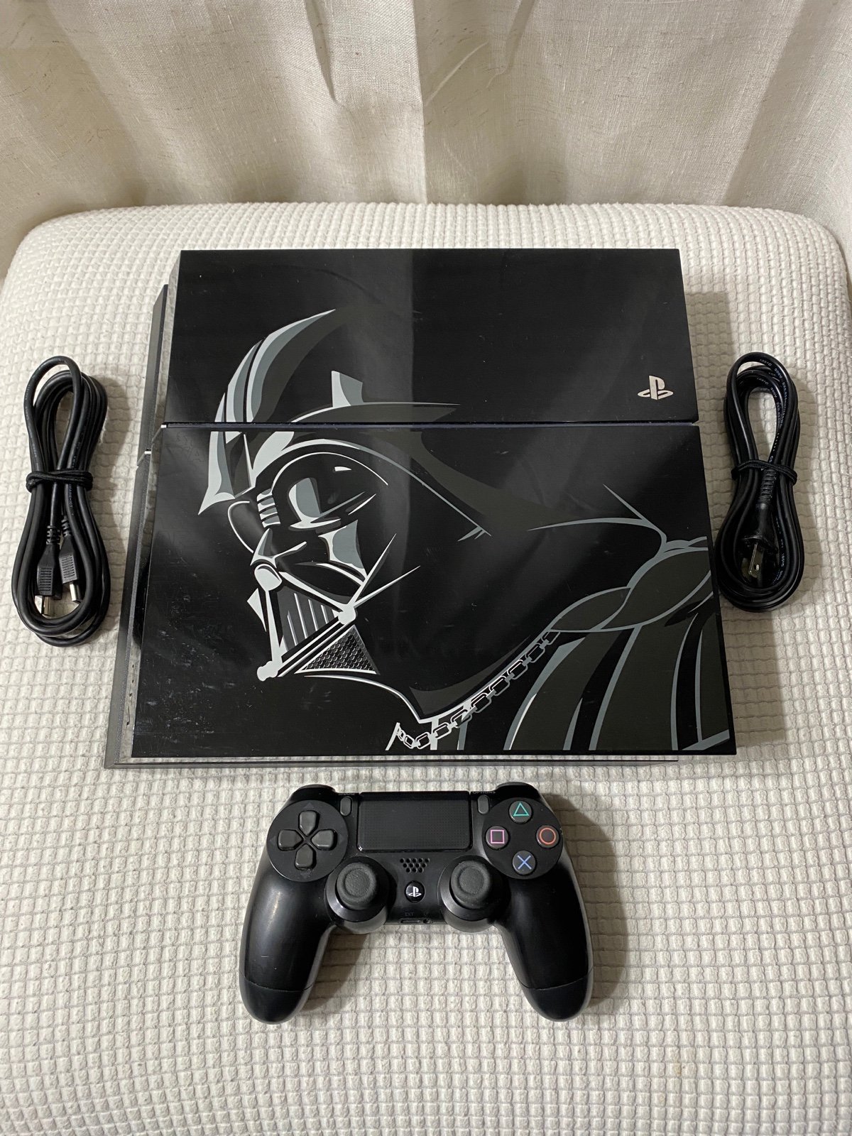 PS4 (Original) Star Wars Battle Front Darth Vader, 500GB: System Firmware: 11.00