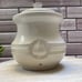 Le Creuset ❤️14 oz meringue Garlic Keeper Holder Jar Stoneware NWT