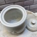 Le Creuset ❤️14 oz meringue Garlic Keeper Holder Jar Stoneware NWT