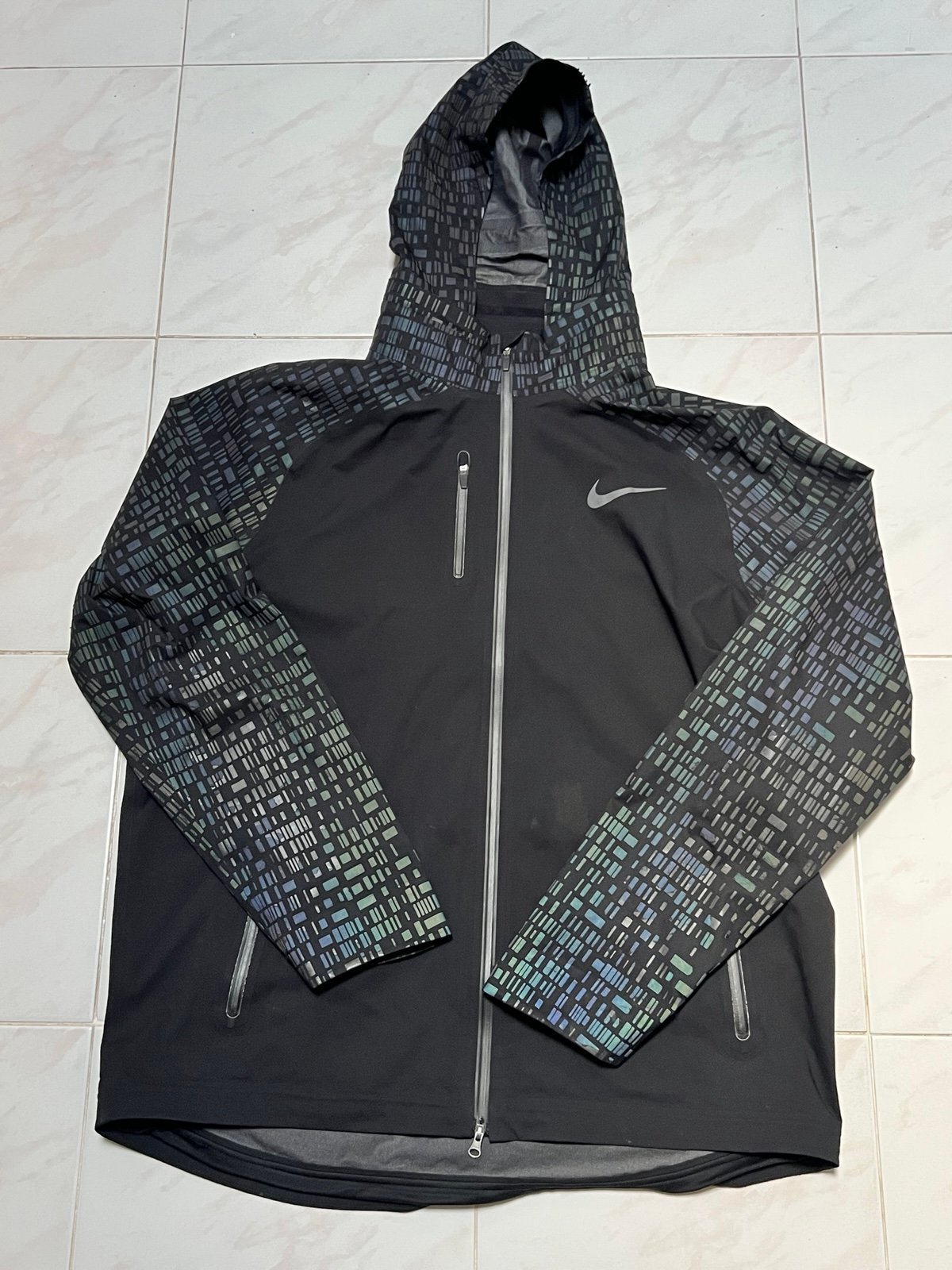 Nike Jacket Men's L Hypershield 3M Flash Reflective Running