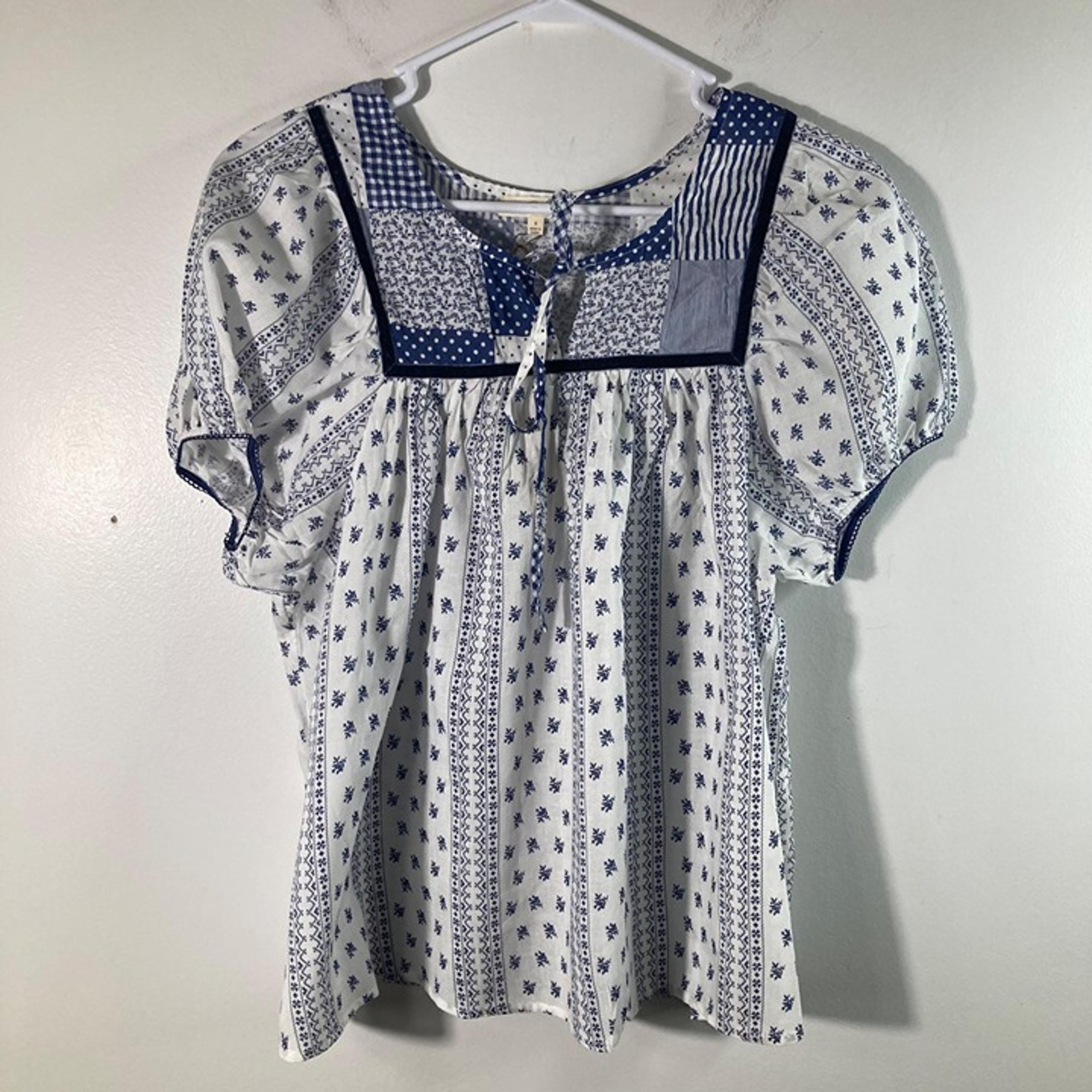 Womens Easel Boho Floral Top Puff Sleeve Blue White S Cotton Rayon NWT