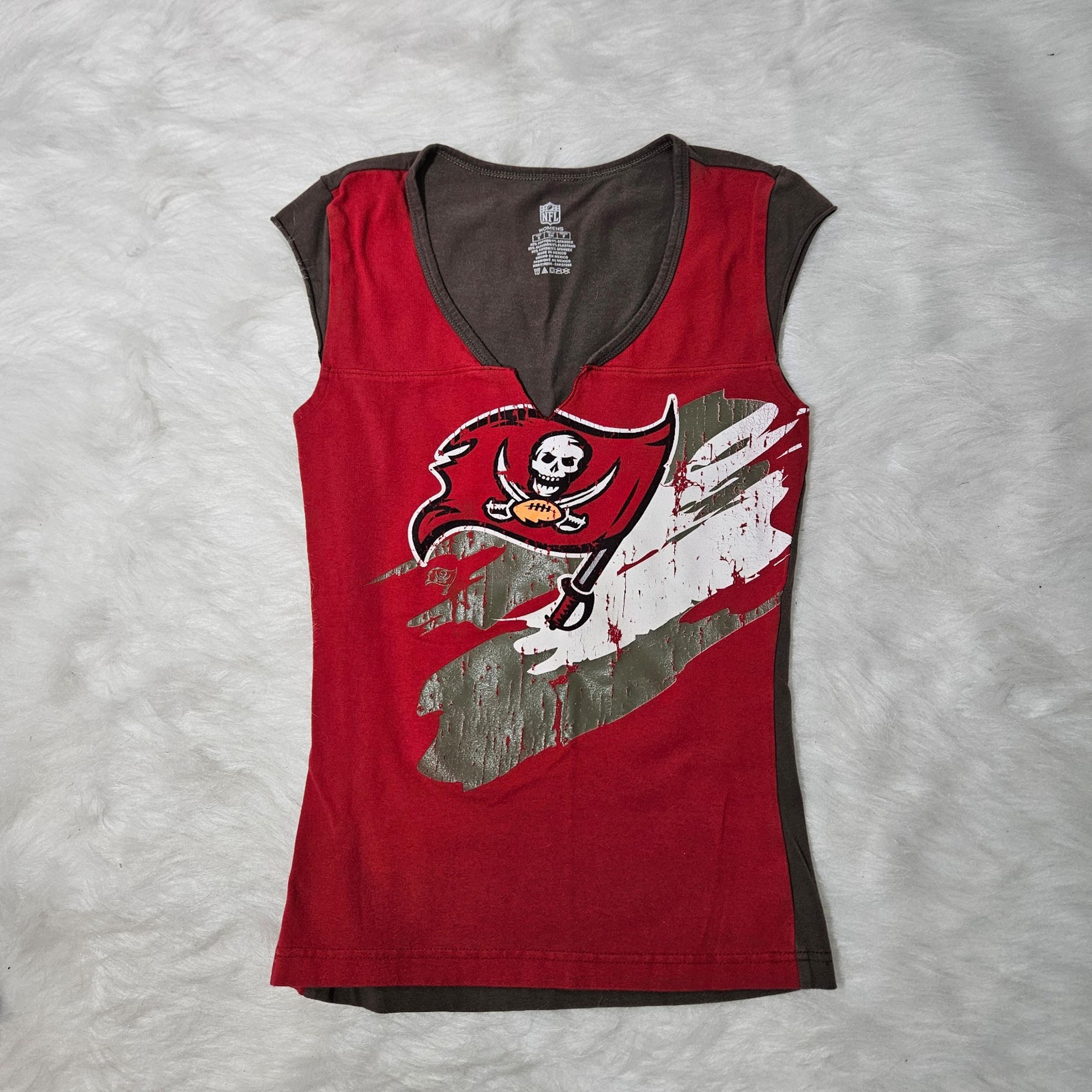 Red and grey Tampa Bay Buccaneers sleeveless shirt
