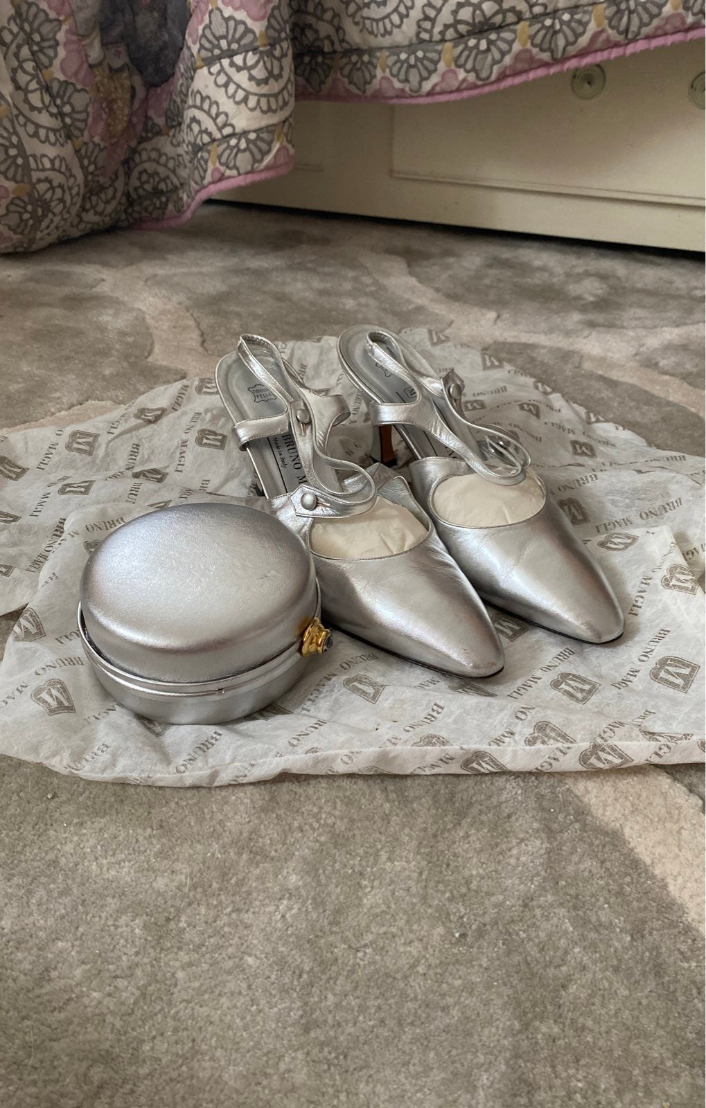 bruno magli heels w/ matching clutch