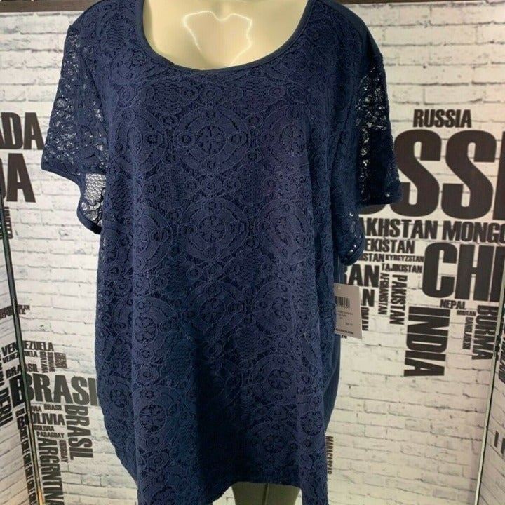 89th + Madison Plus 3X Dark Blue Lace Lined Short Sleeve Top