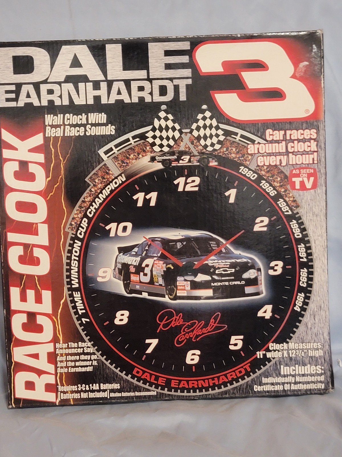 2000 NASCAR Dale Earnhardt Sr Wall Clock with racing sounds NEW