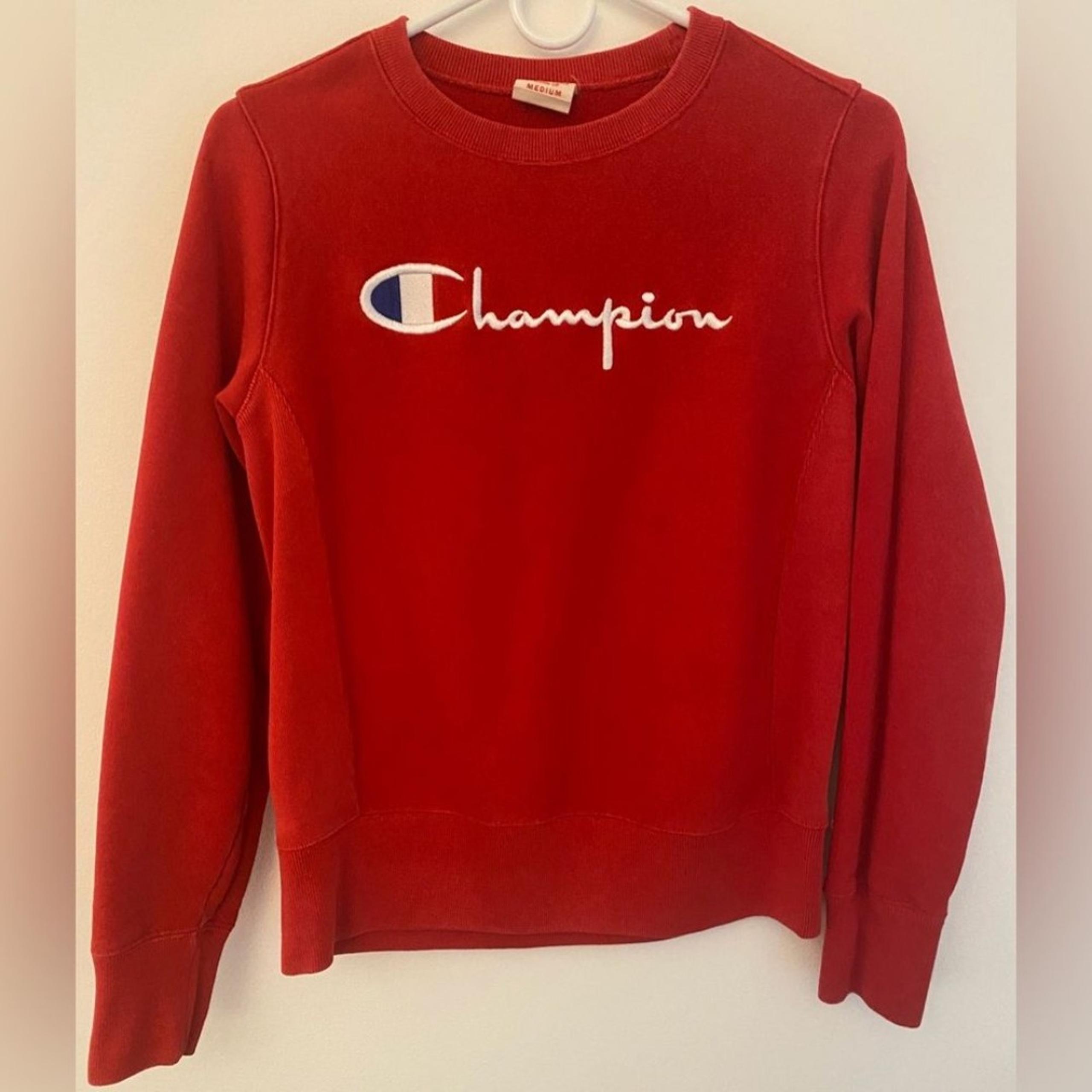 Champion Red Crewneck Sweatshirt Women's Sz Medium
