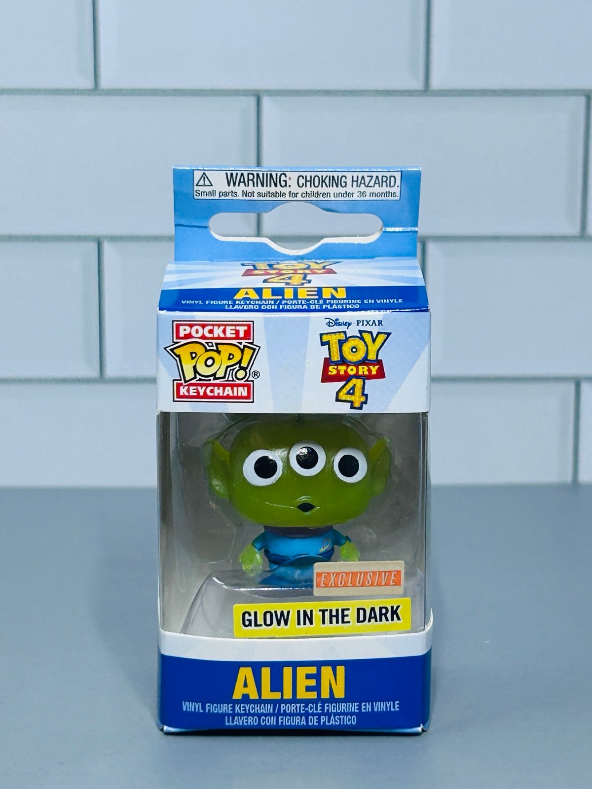Funko pop Alien Glow in the Dark Box Lunch Exclusive
