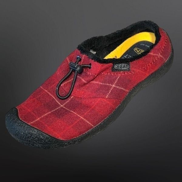 Keen Womens Howser III Red Black Plaid Felt Slip On Shoes Loafers Size US 7