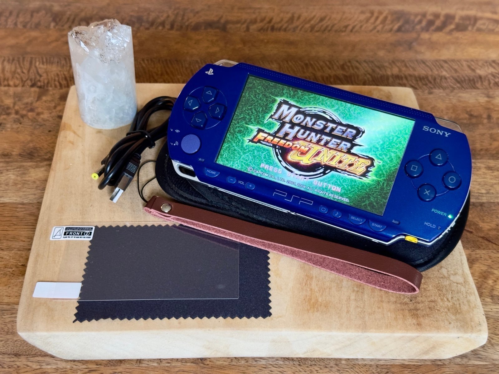 Captivating Admiral Blue PSP 1000 + Preloaded 32GB SD + Ultimate Bundle!