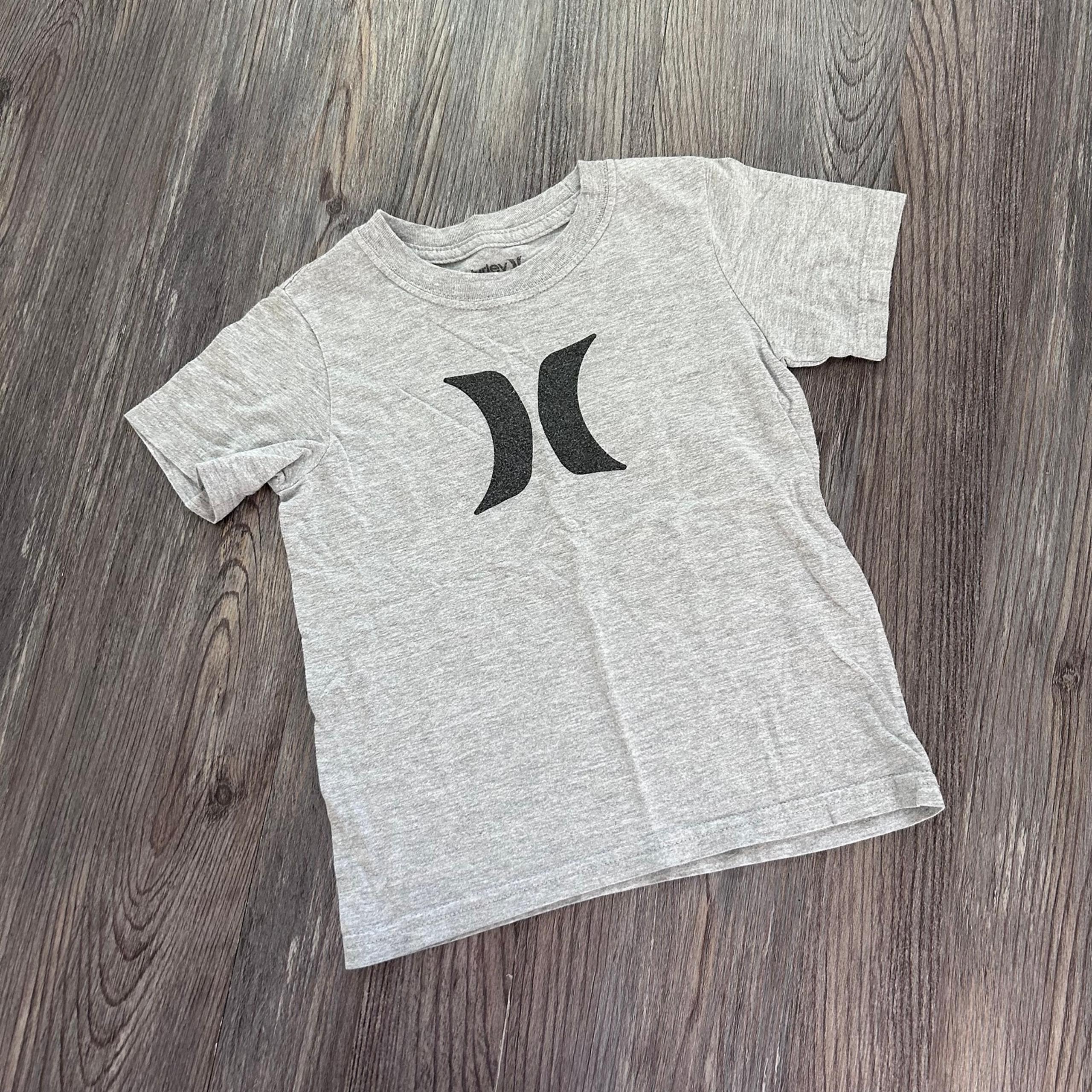Hurley Boys tee shirt Size 4T