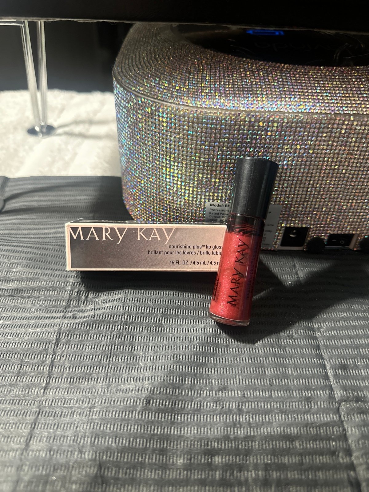 Mary Kay Nourishine Plus Lip Gloss Bundle *8* *DISCONTINUED*