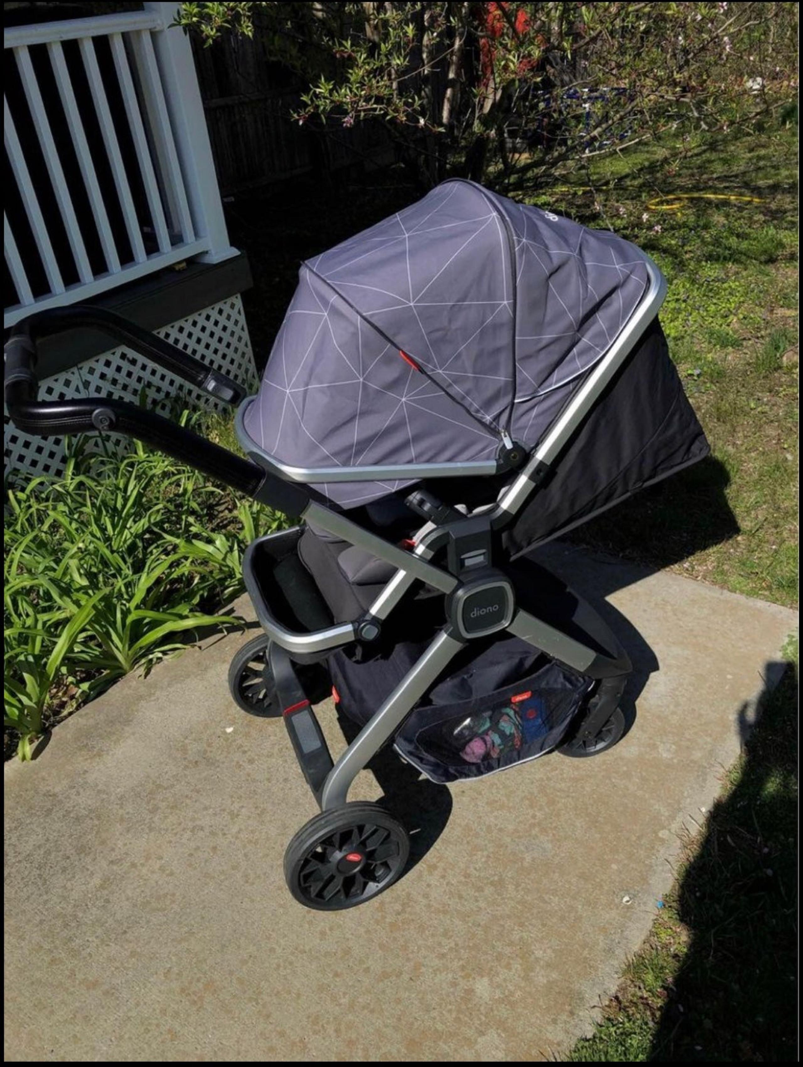 Diono Quantum 2 multi-mode stroller