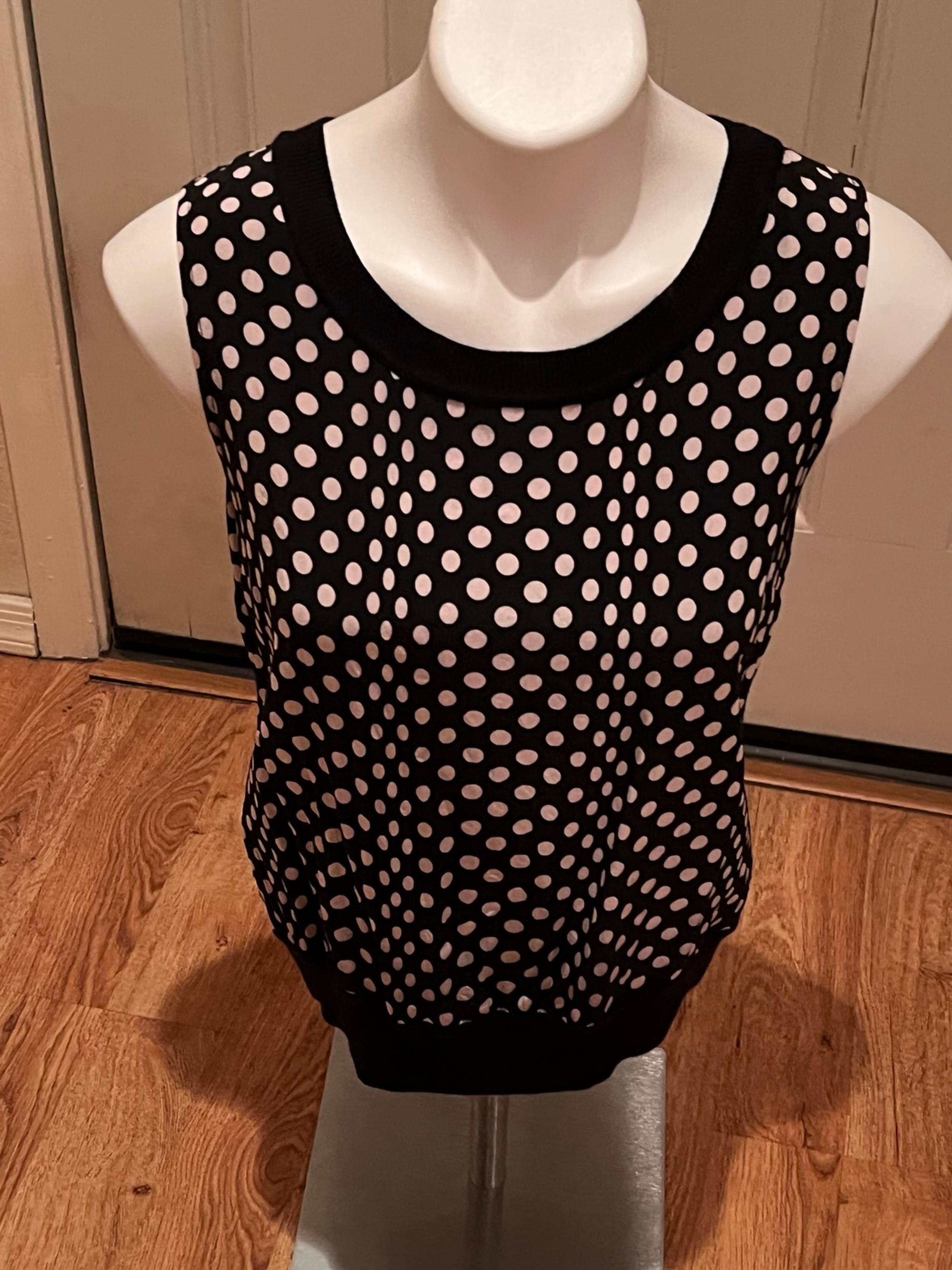 St. John Black White Polkadot Silk /Knit  top