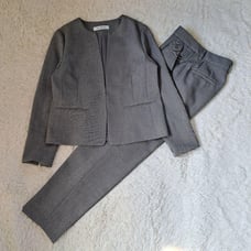 Excellent Condition Natural Beauty Basic Sharkskin Suit Pantsuit