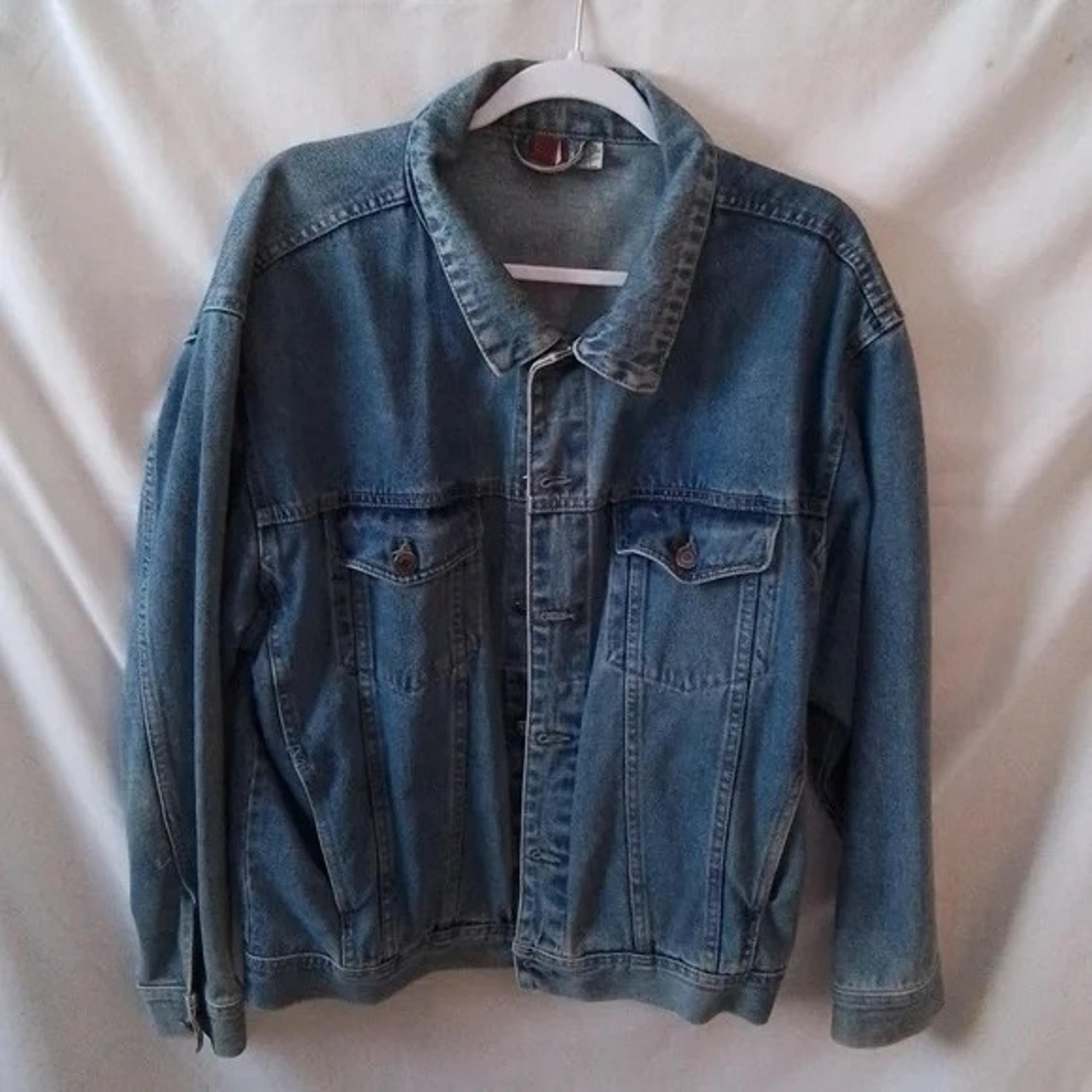 Vintage Marlboro RedStar Label Denim Jean Jacket