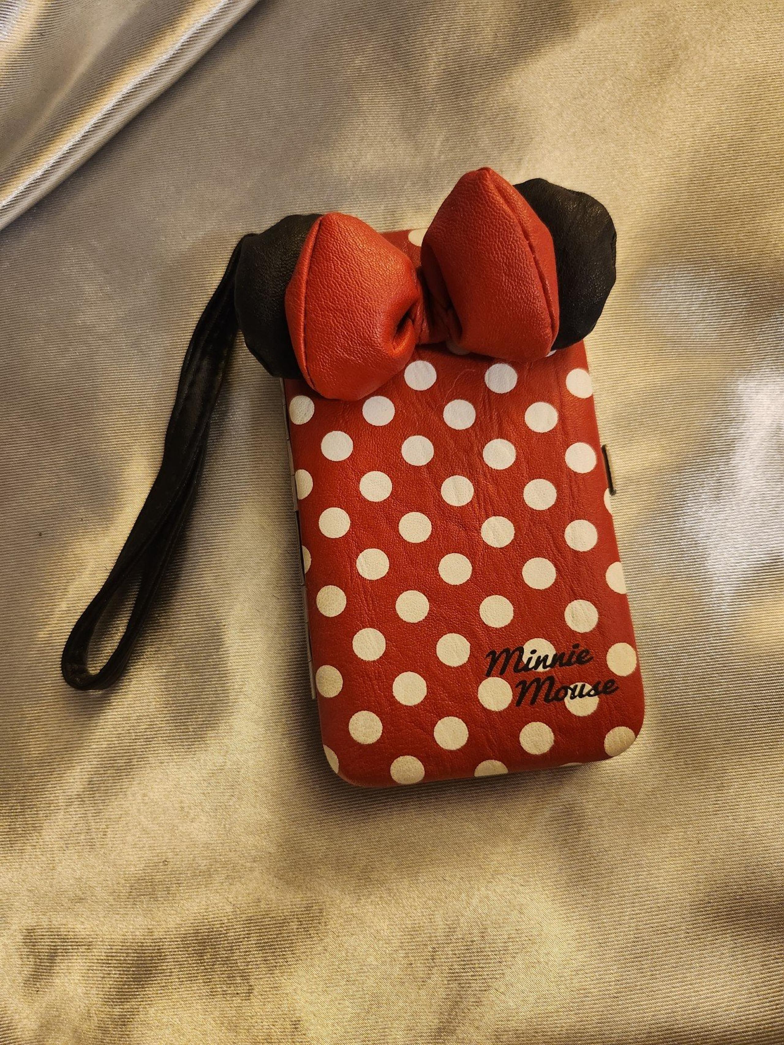 Iphone clutch