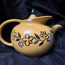 HALL TEAPOT RARE