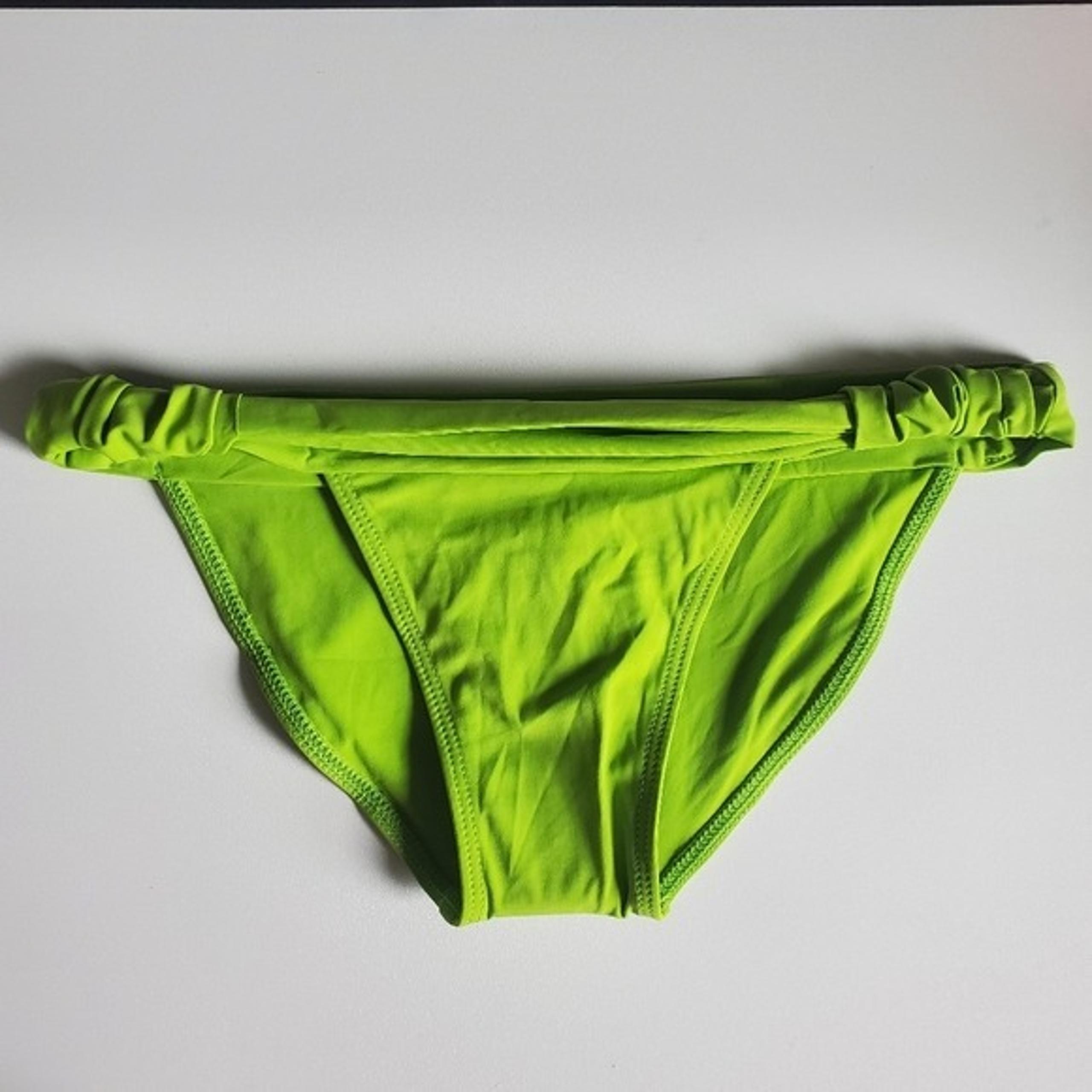 Koral swimwear apple green swim bikini bottom NWT Size  S